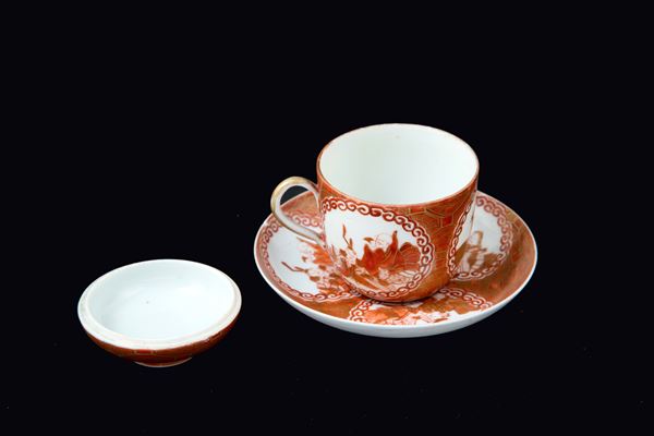 Imari cup with lid and saucer