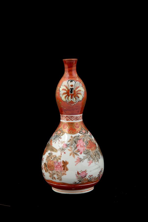 Imari pumpkin vase