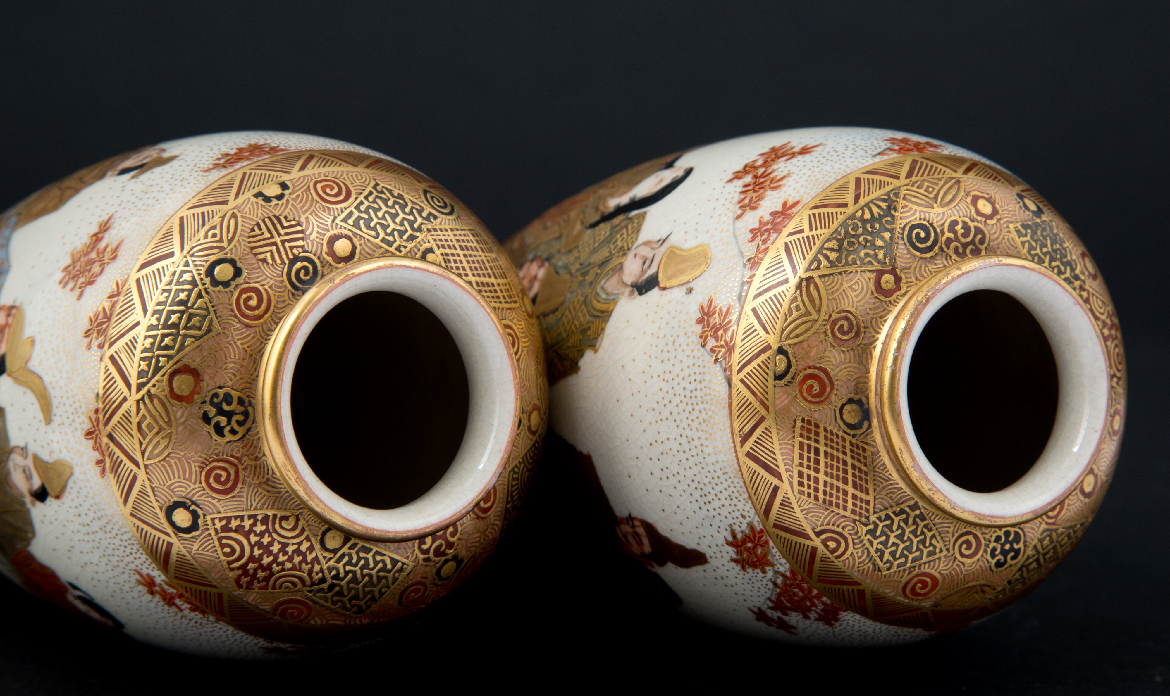 Coppia di vasetti Satsuma