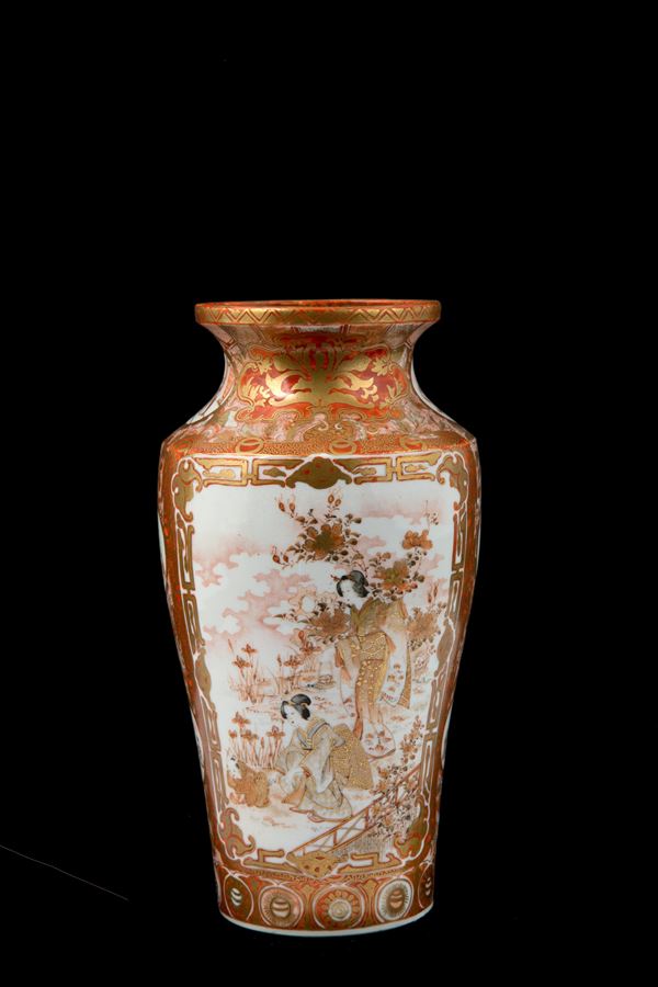 Imari vase
