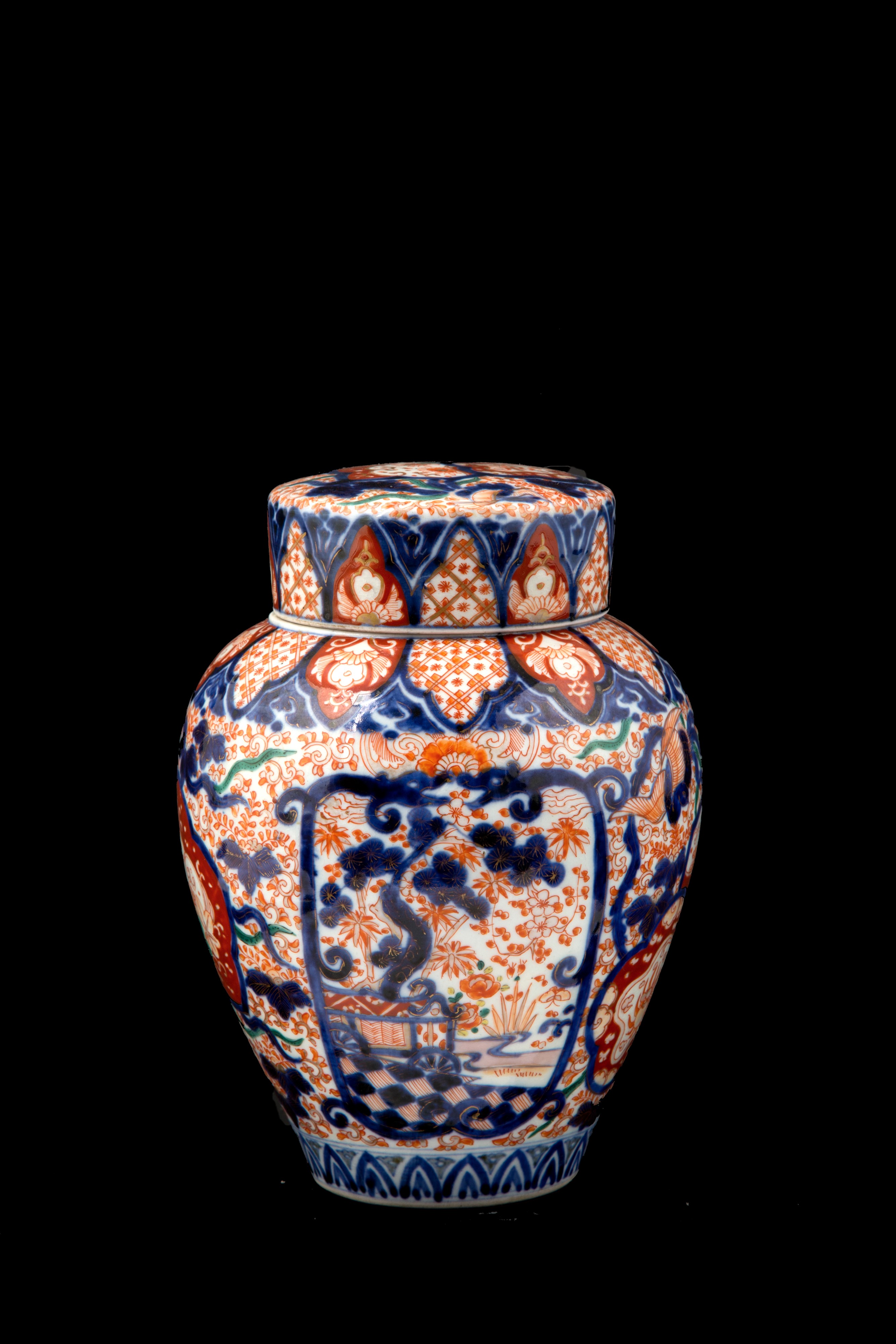 Vaso con coperchio Imari