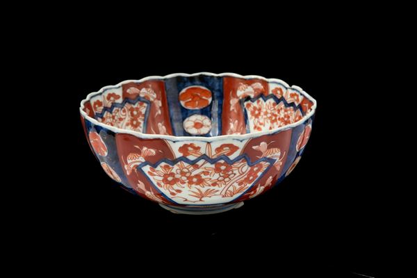 Imari soup tureen