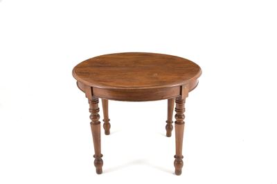Tavolo Allungabile in Legno di Noce