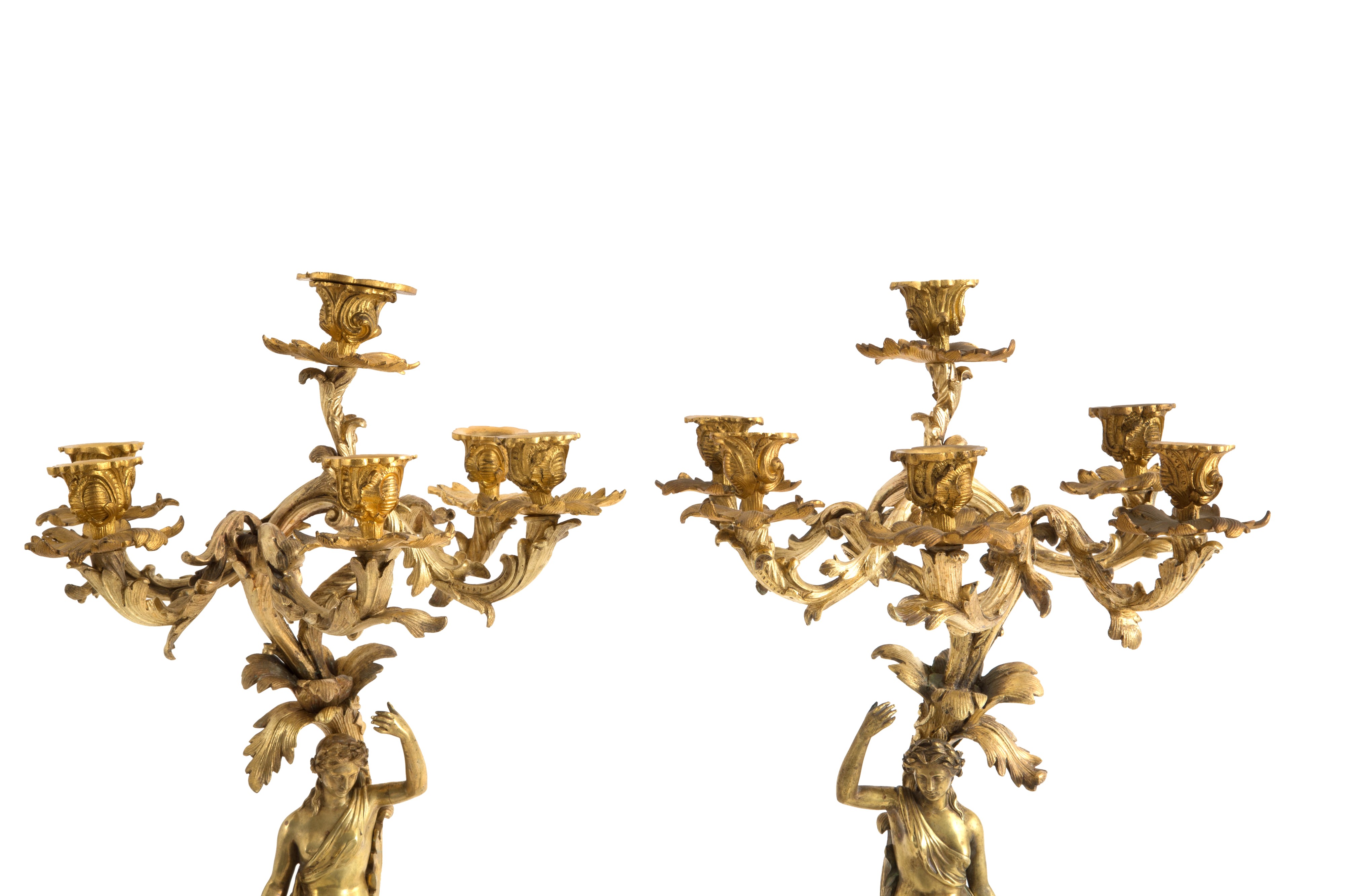 Coppia di candelabri in bronzo