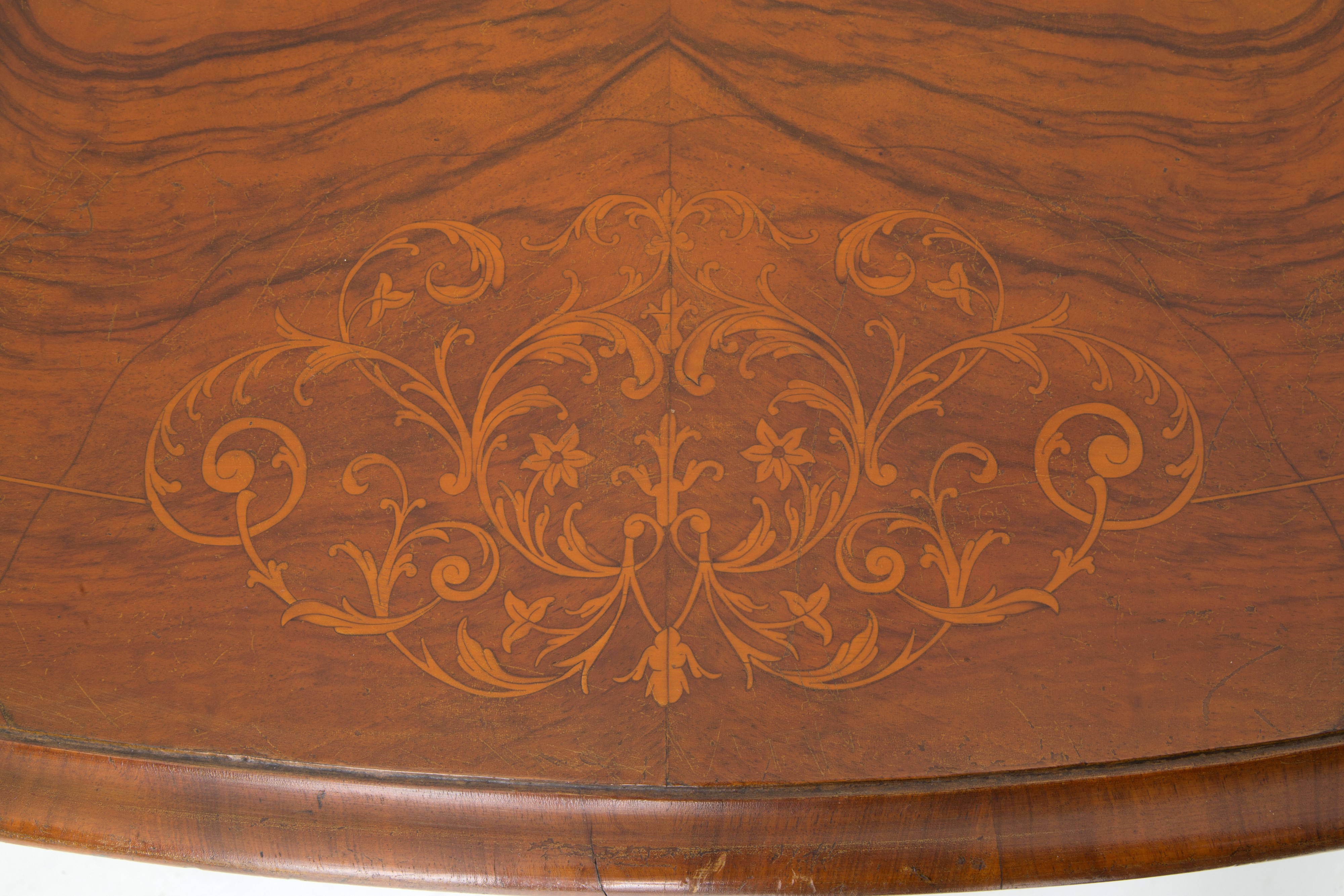 Tavolo-scrittoio ovale