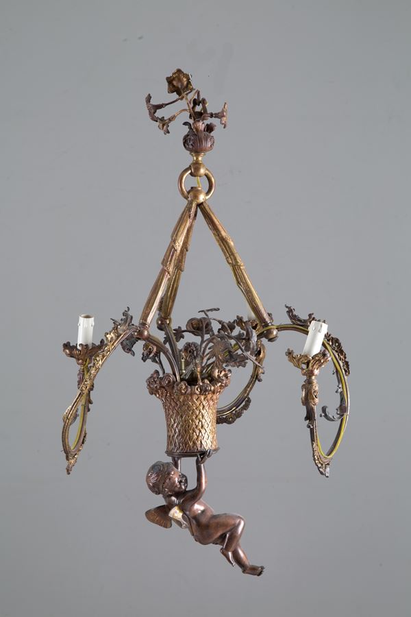 Lampadario in bronzo con cherubino