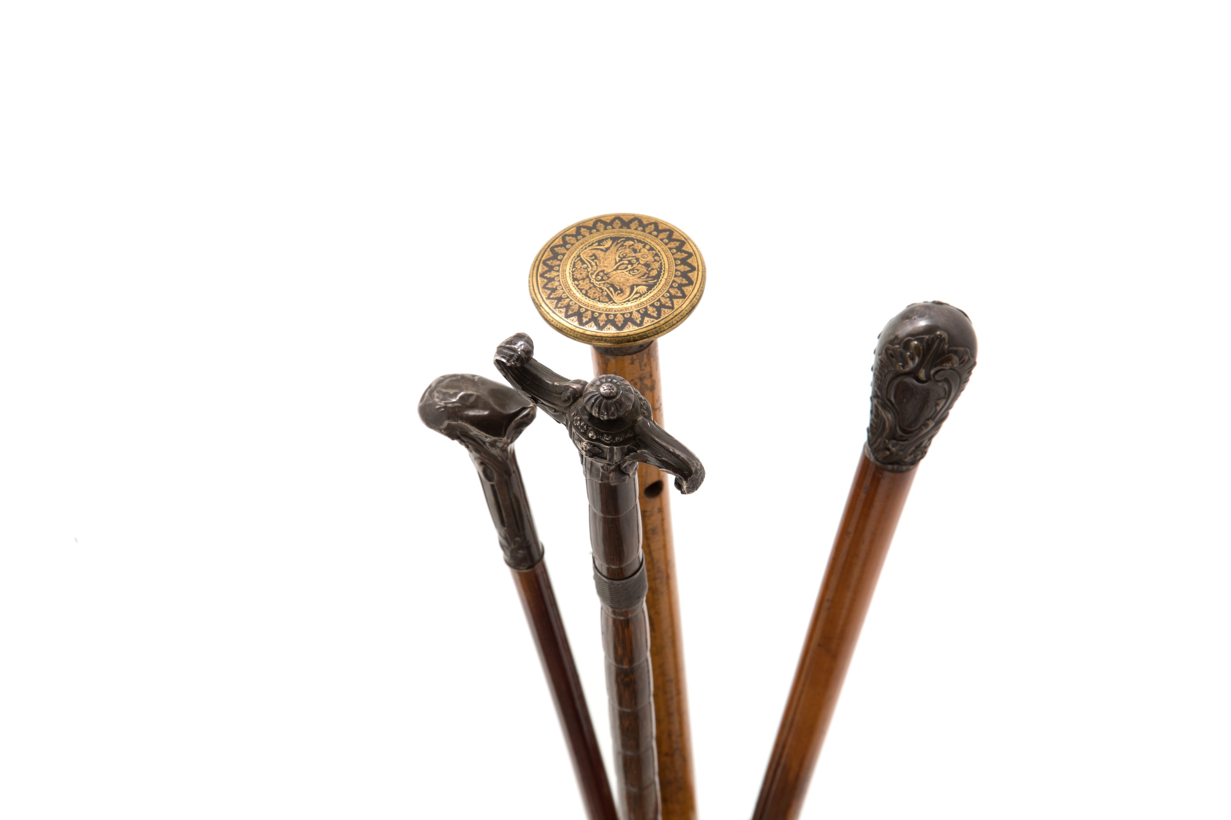 Undici bastoni da passeggio