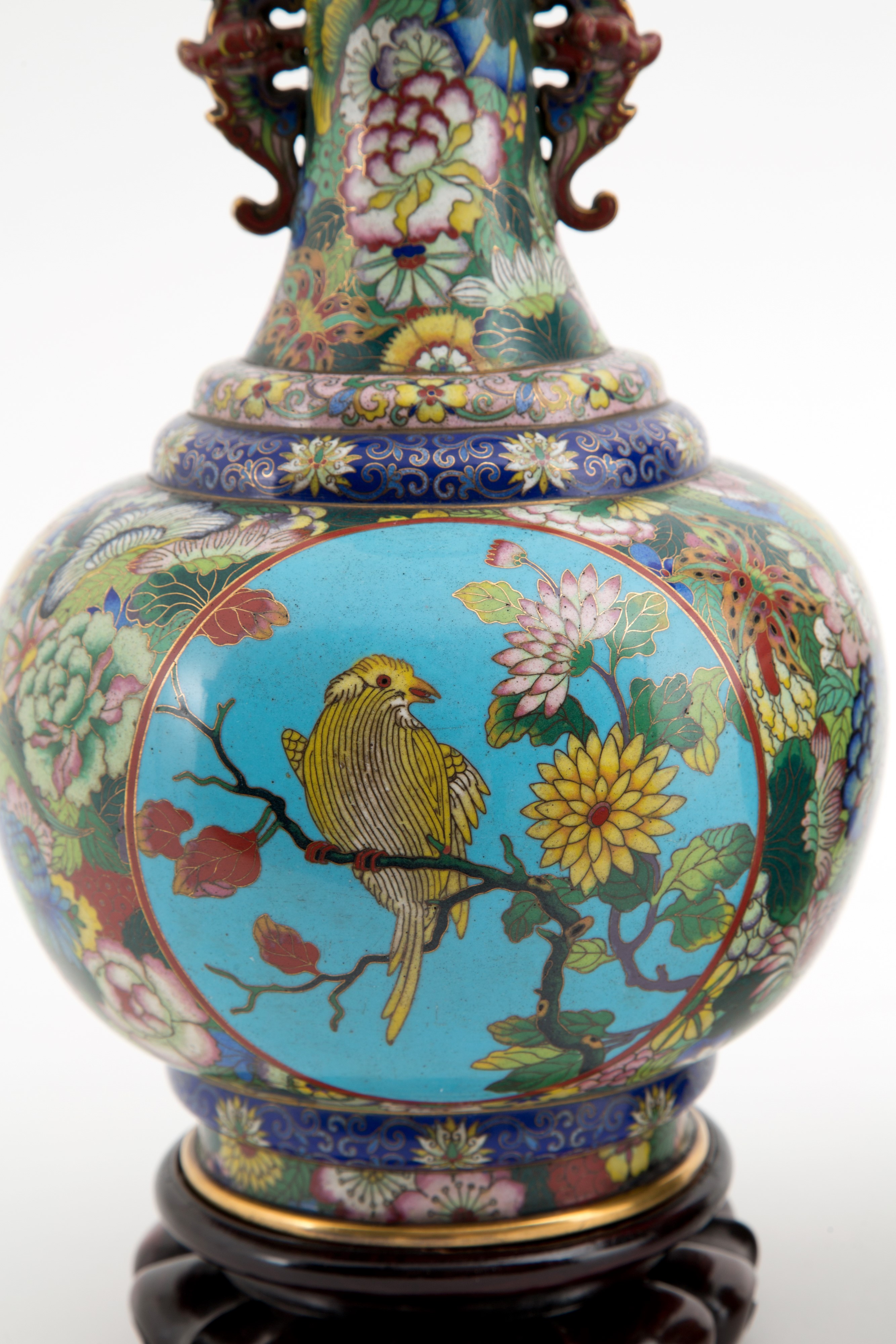 Coppia di vasi cloisonné