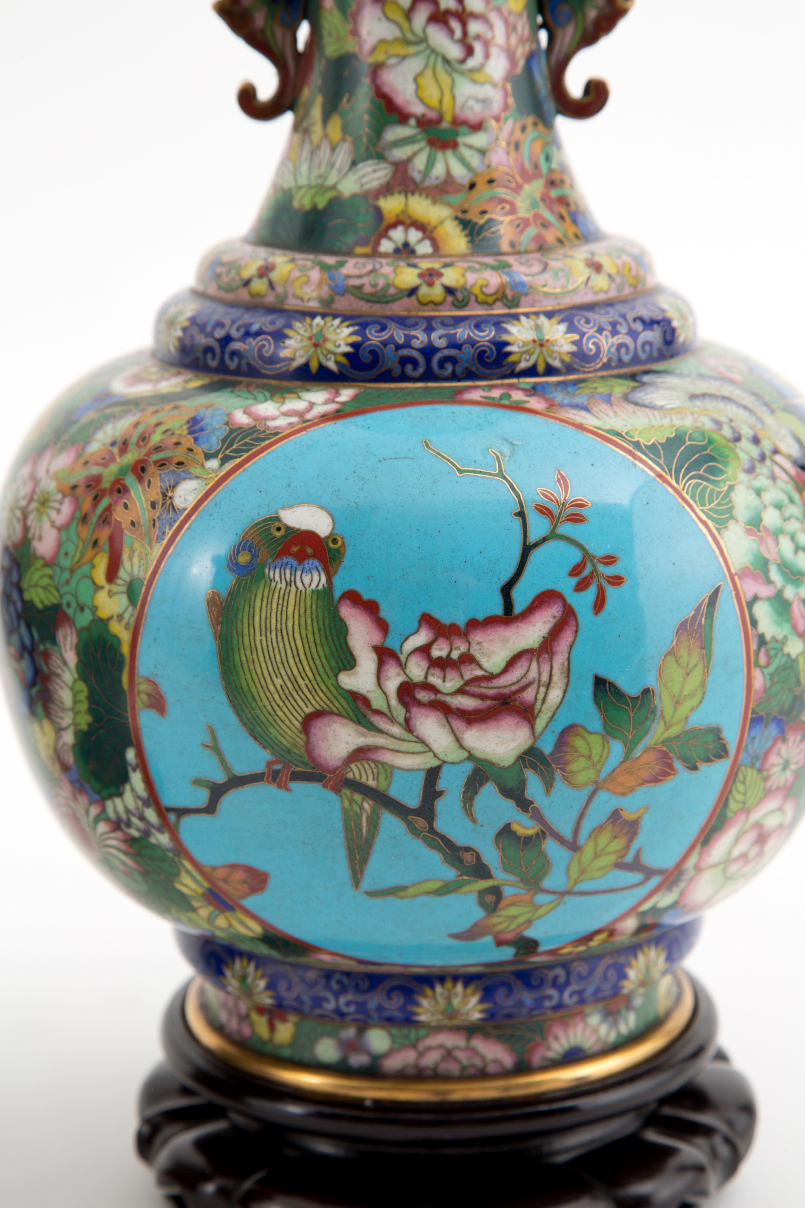 Coppia di vasi cloisonné