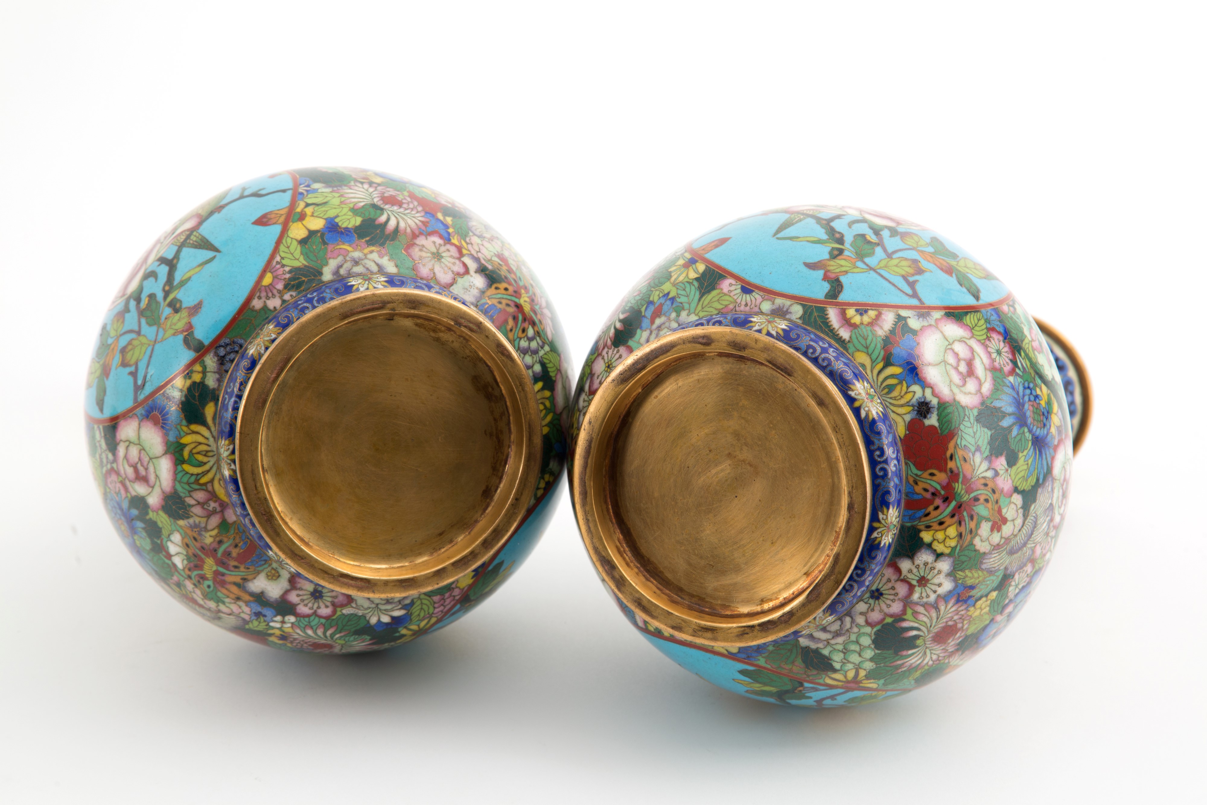 Coppia di vasi cloisonné