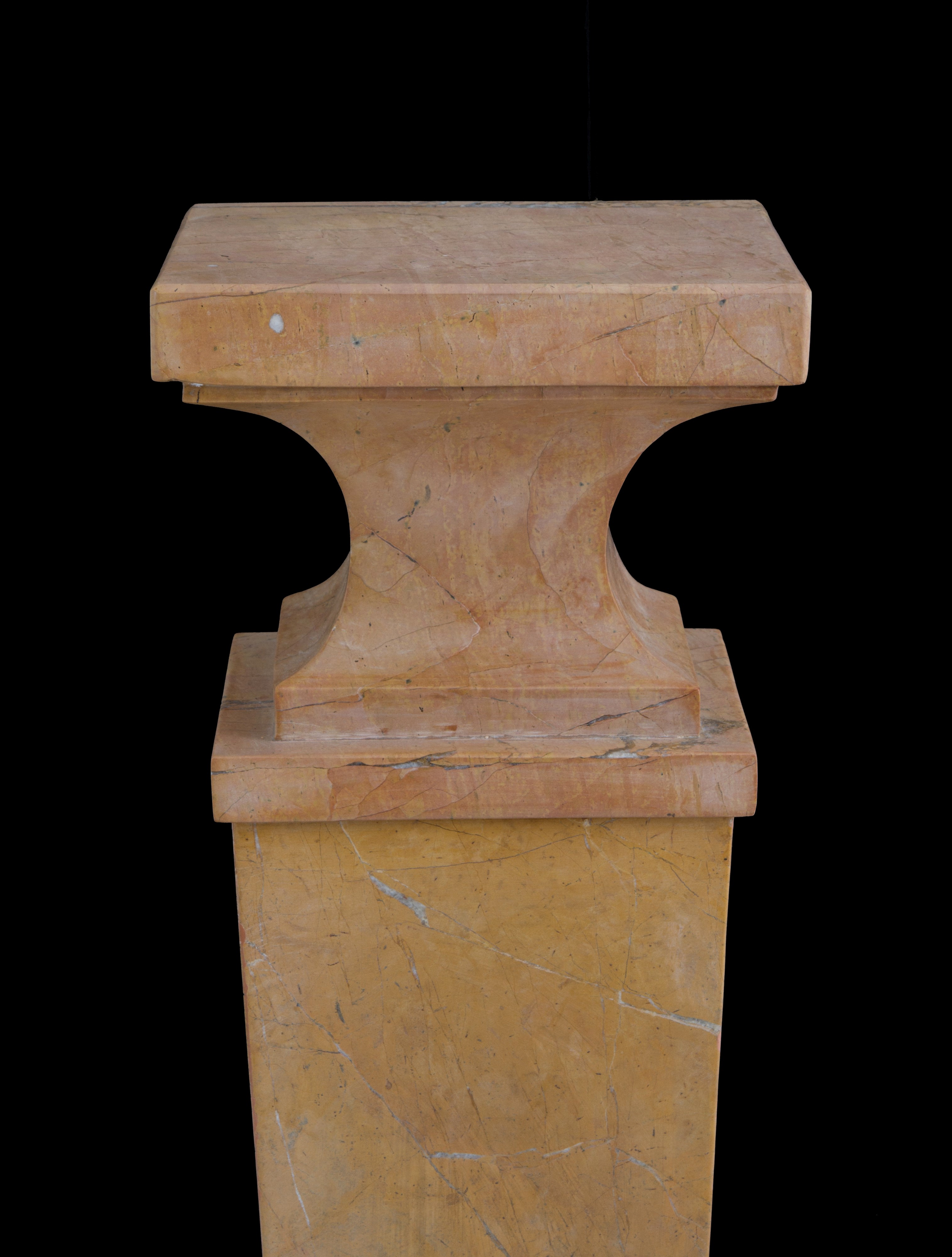 Colonna in Marmo
