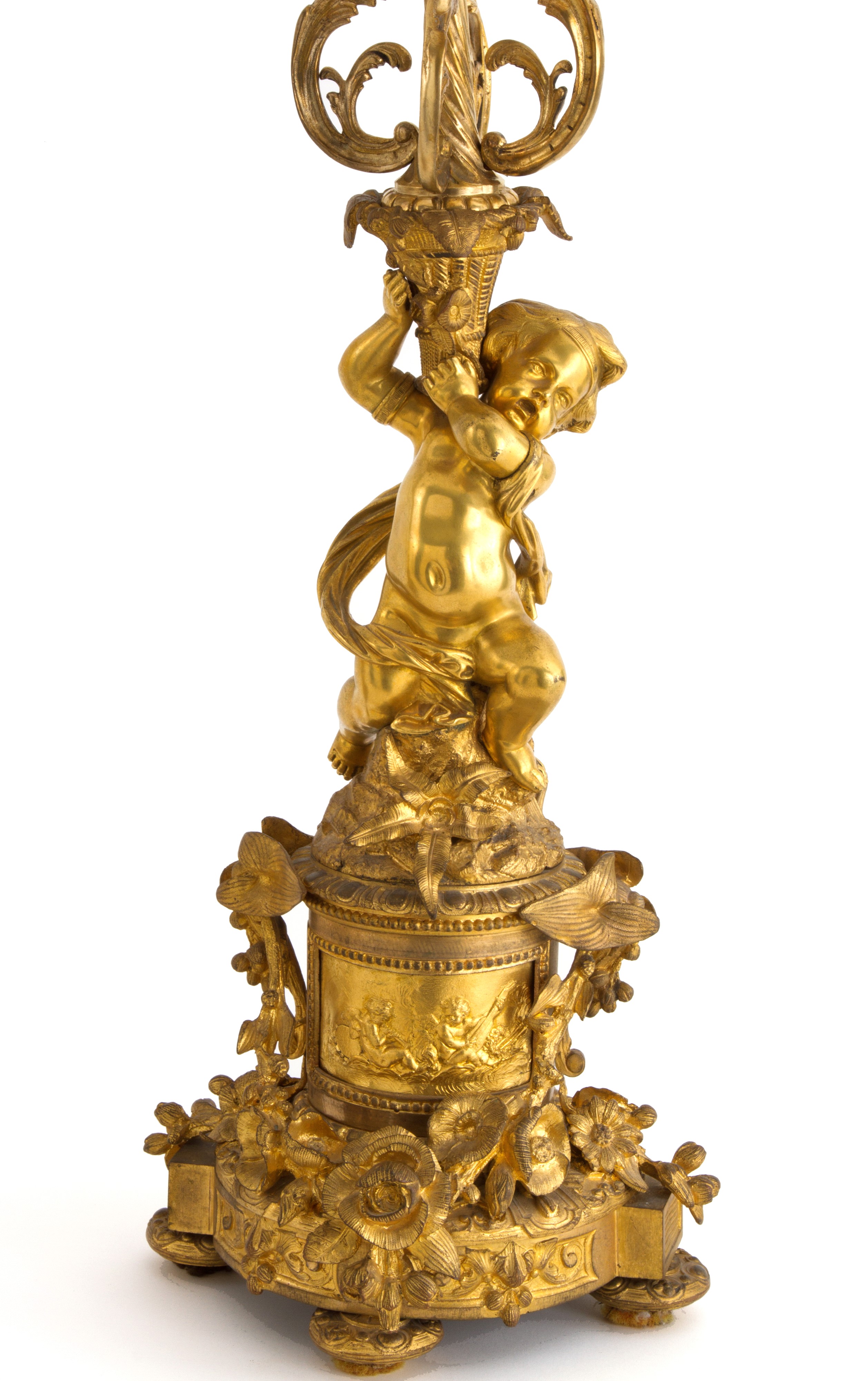 Coppia di Candelabri in Bronzo