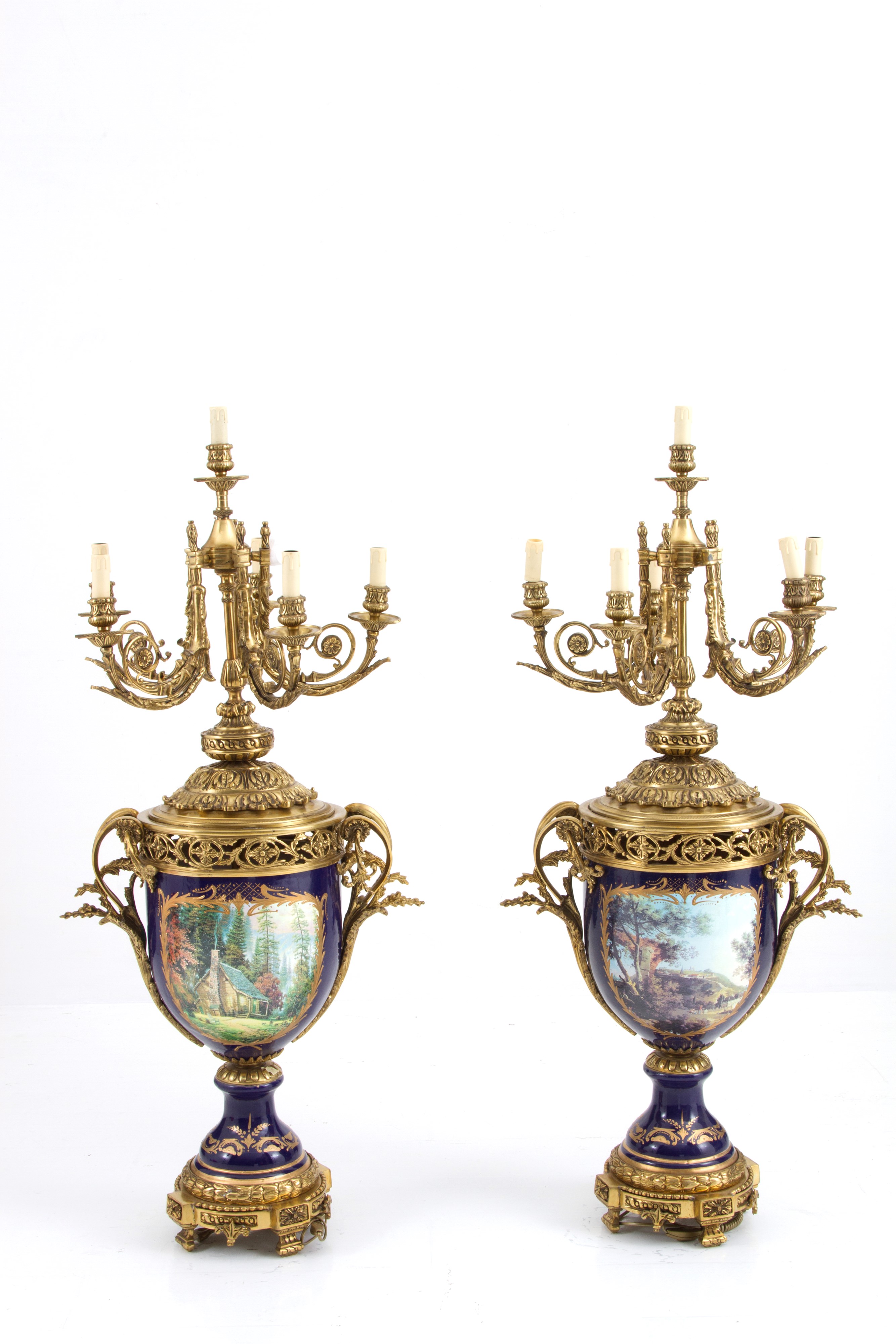 Coppia di Grandi Candelabri