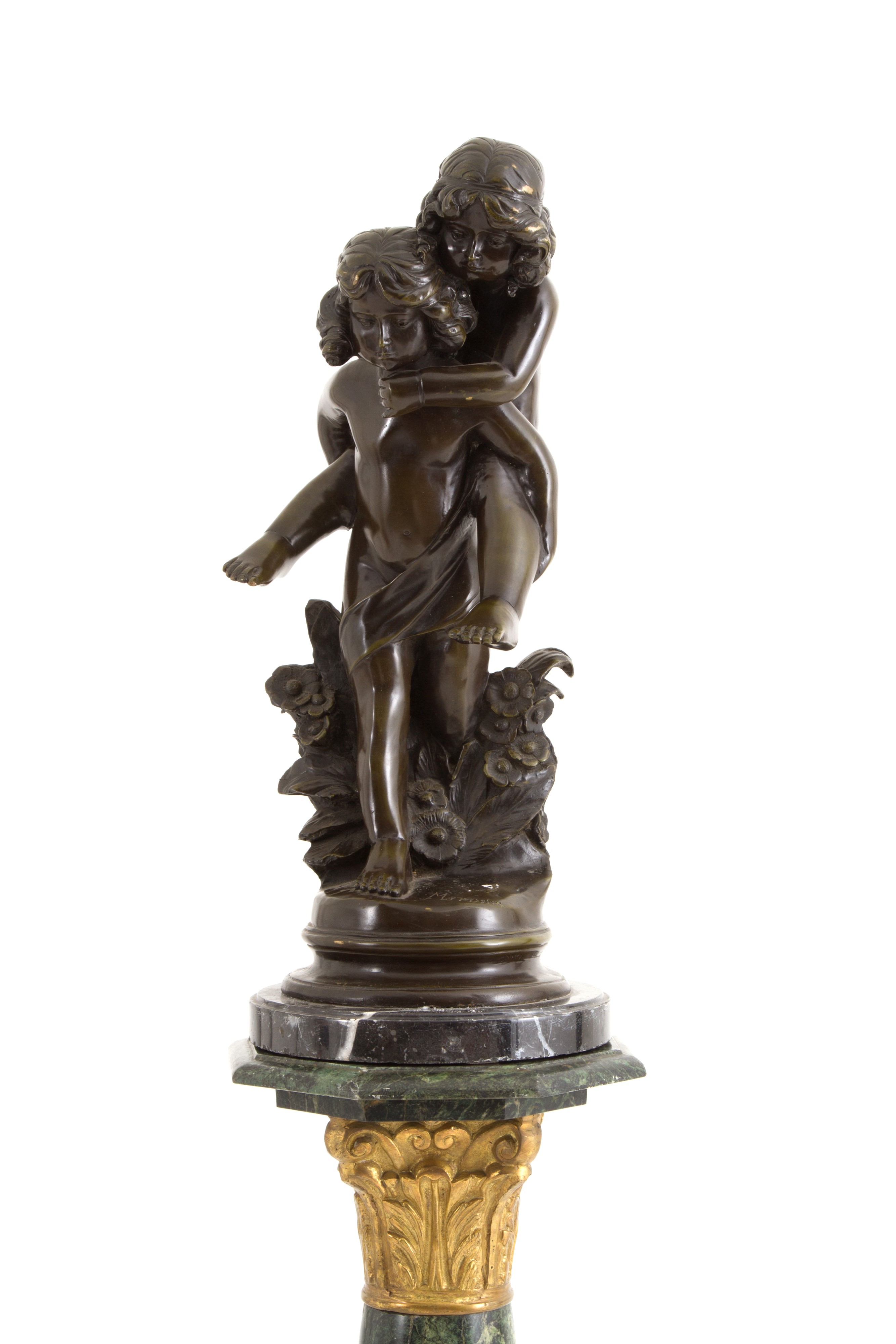 Scultura in Bronzo "bimbi che Giocano" su Colonna