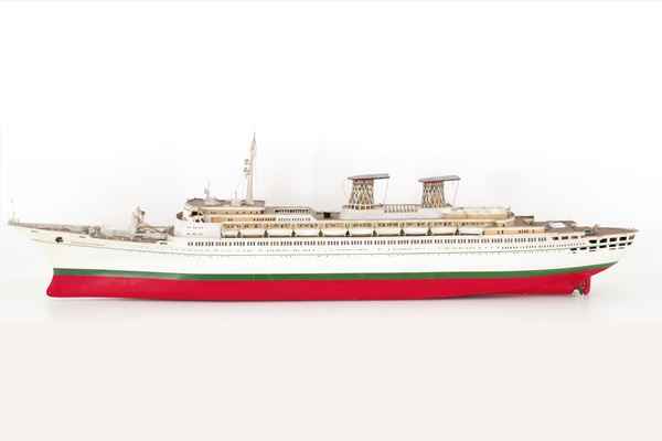 Michelangelo cruise ship model