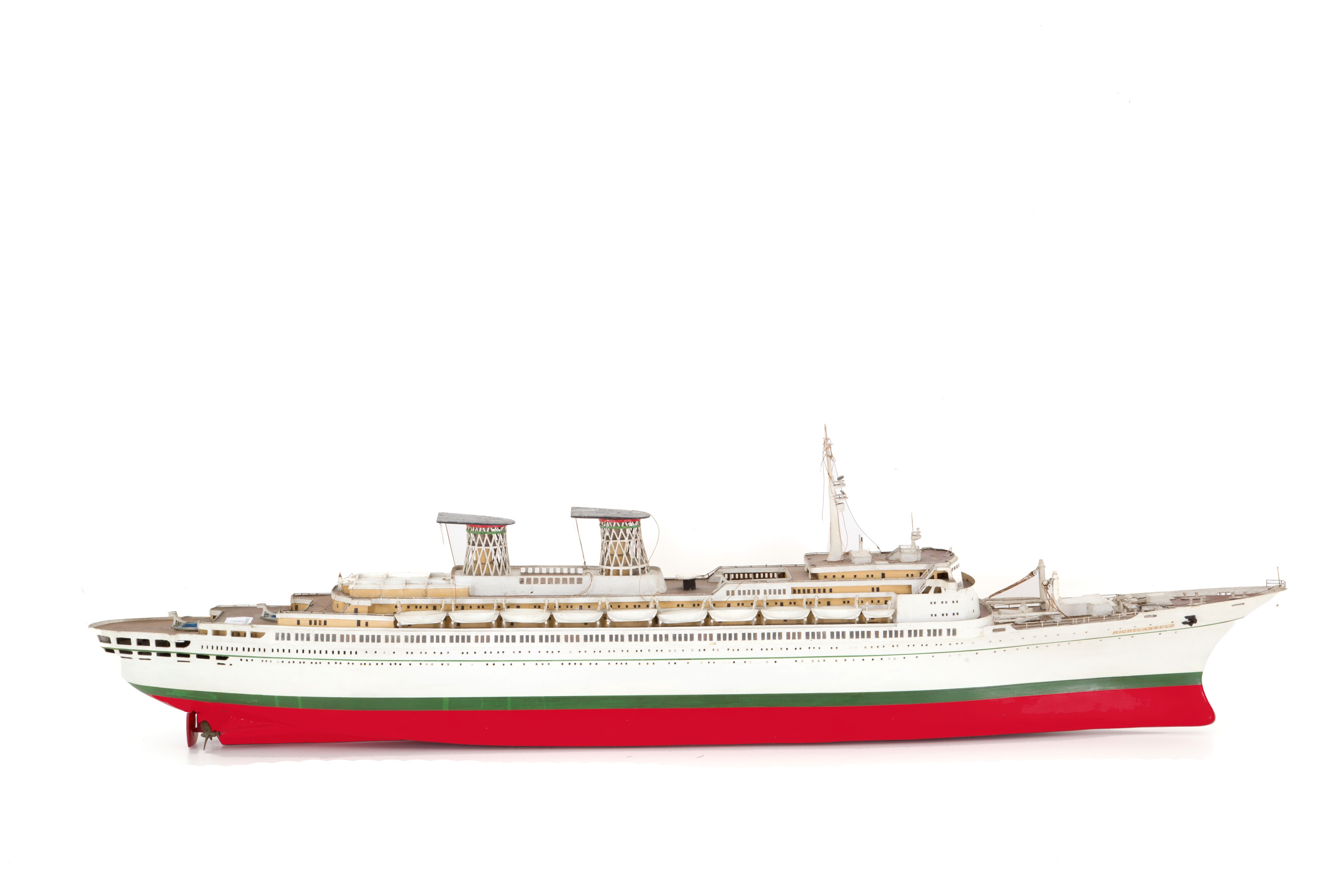 Modellino di nave da crociera Michelangelo