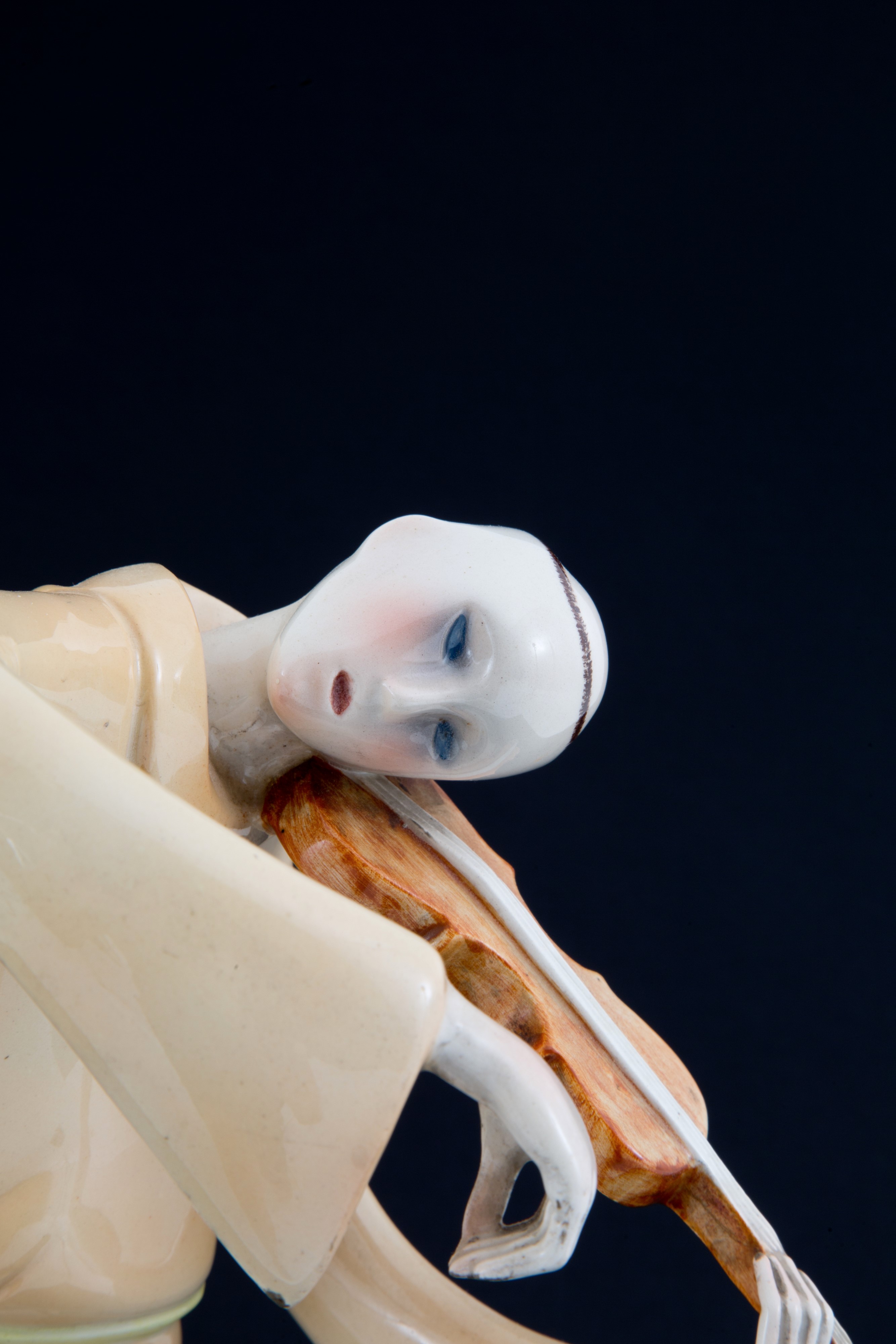 Lino Berzoini - Scultura in Ceramica "frate Violinista". Lenci