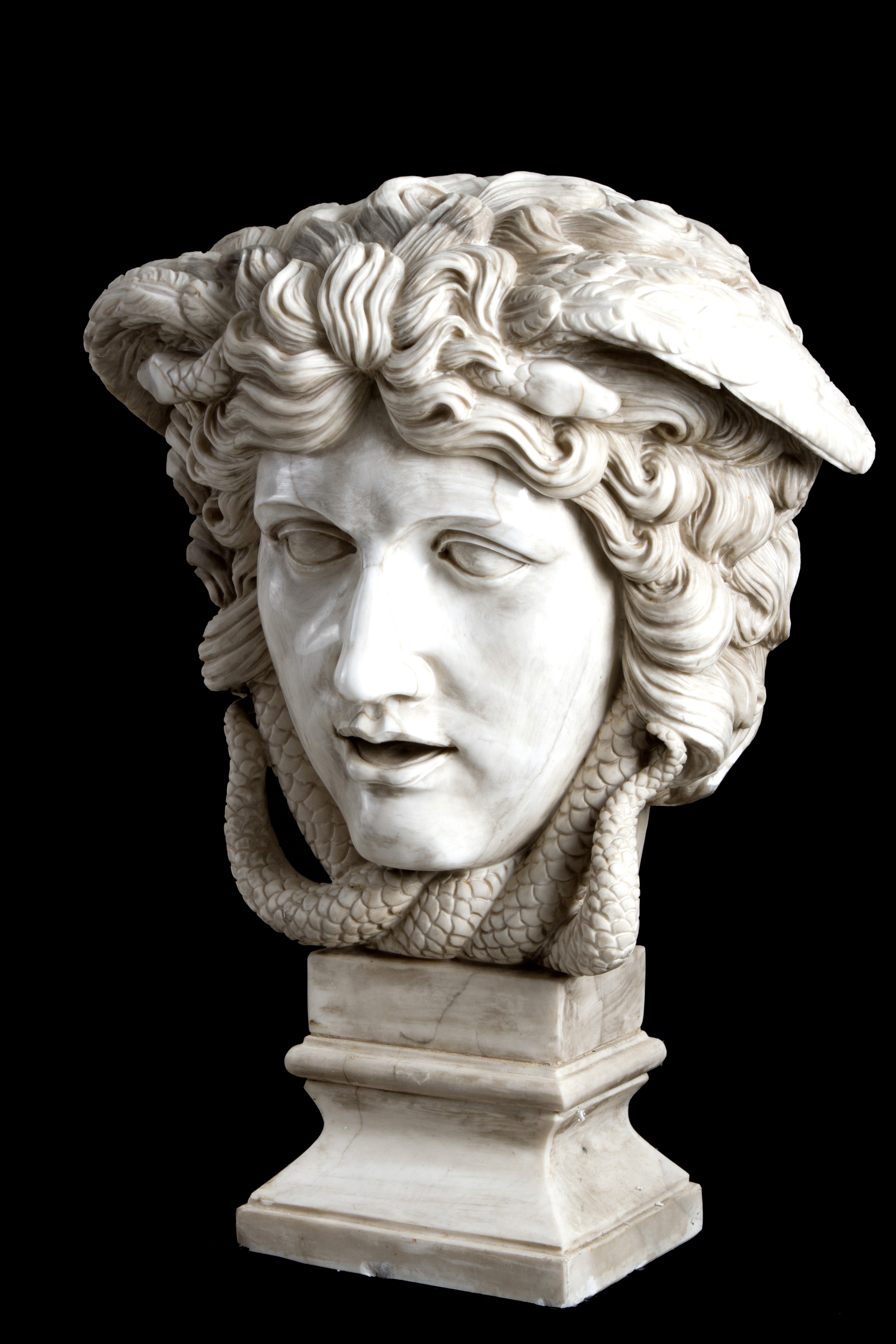 Busto in Marmo "medusa"