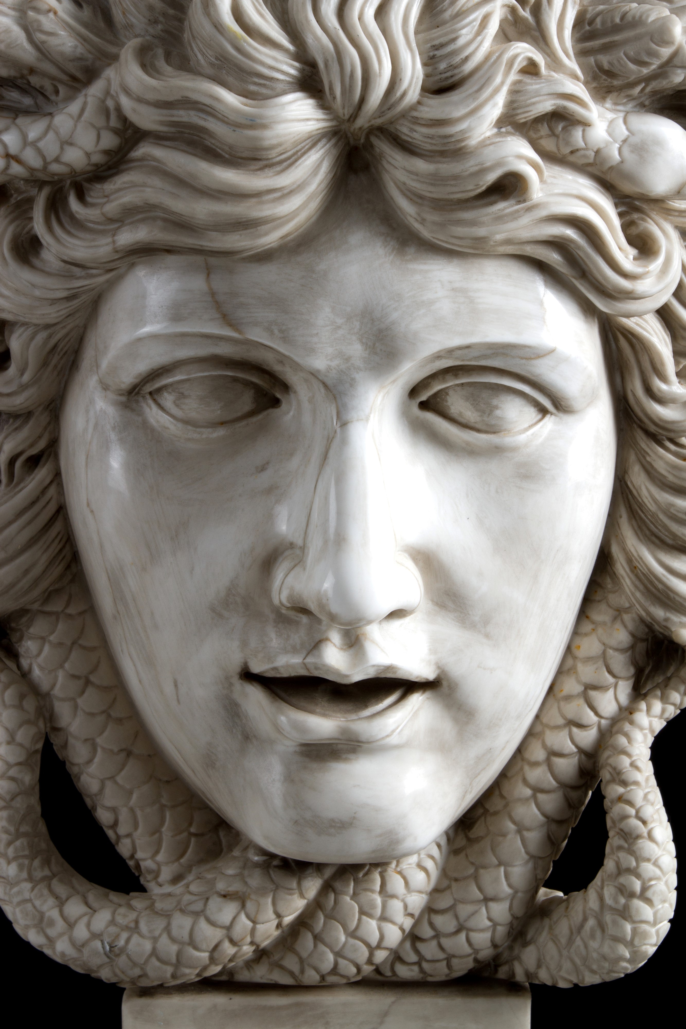 Busto in Marmo "medusa"