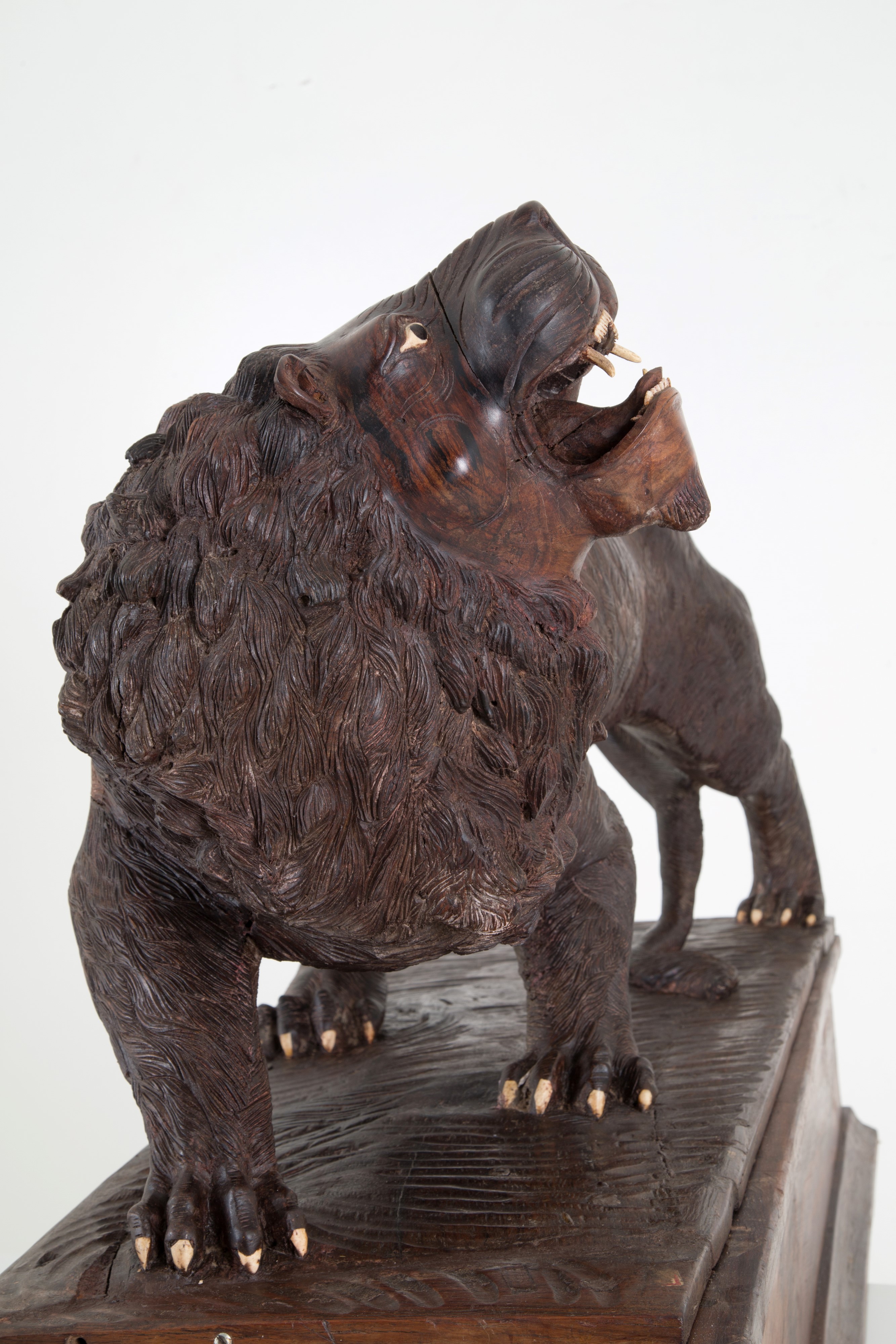 Scultura Lignea "leone"