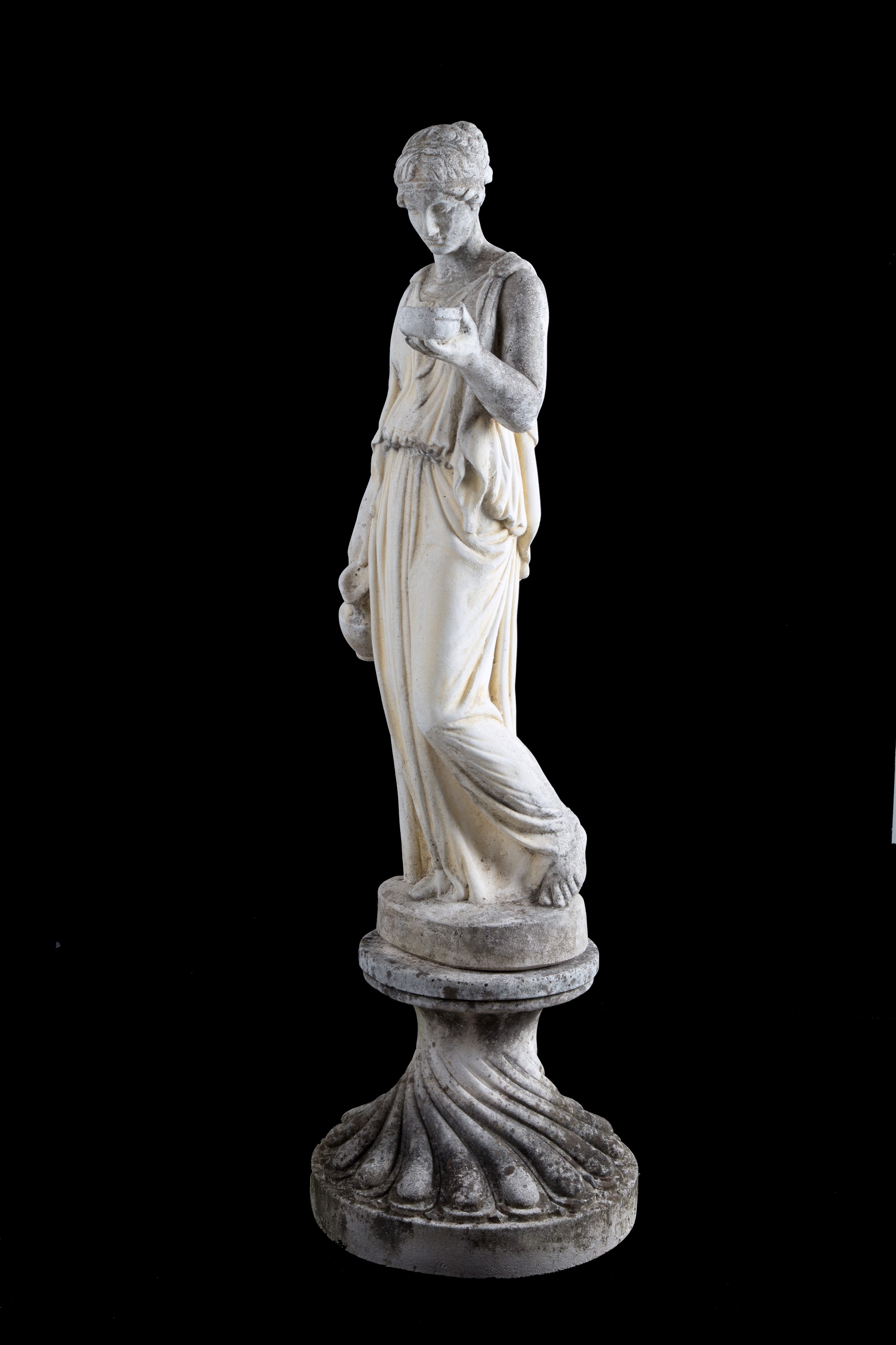 Scultura in Agglomerato di Pietra "ebe"