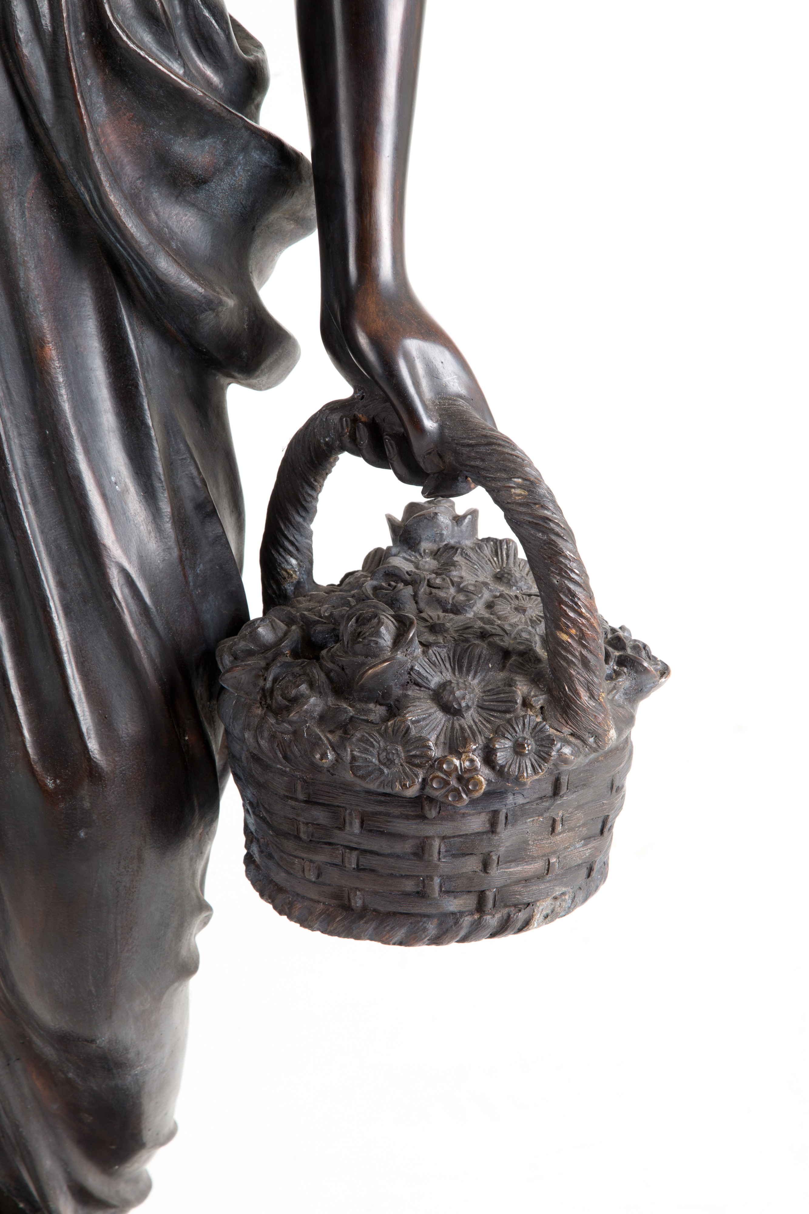 Antoine Bofill - Scultura in Bronzo "donna con Fiori e Cesta"