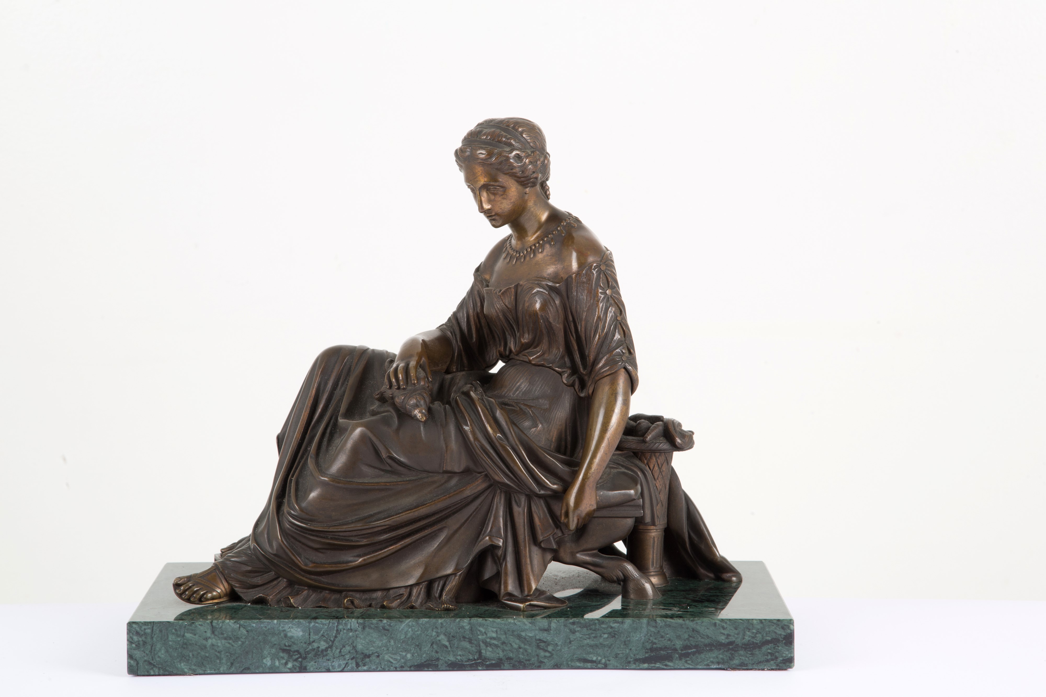 Piccola Scultura in Bronzo "penelope"