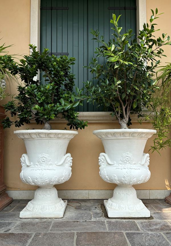 Pair of vases