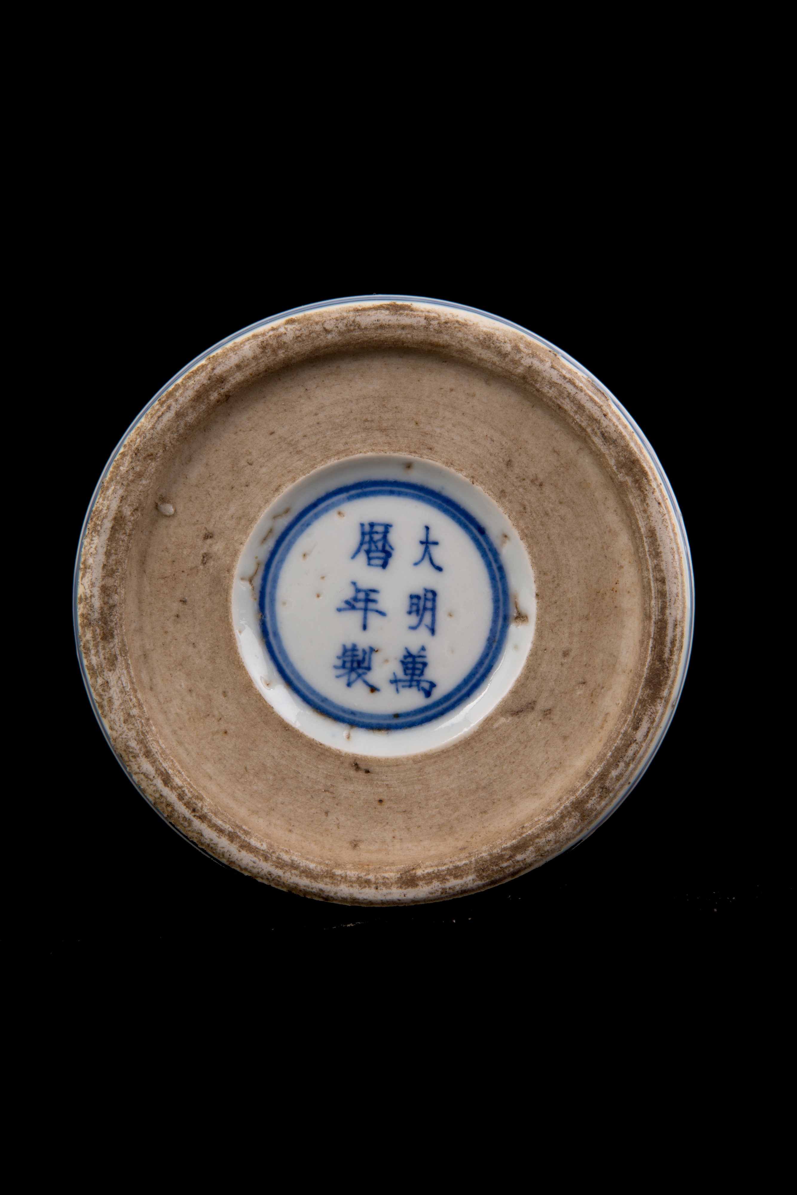 Vaso bianco e blu a balaustra