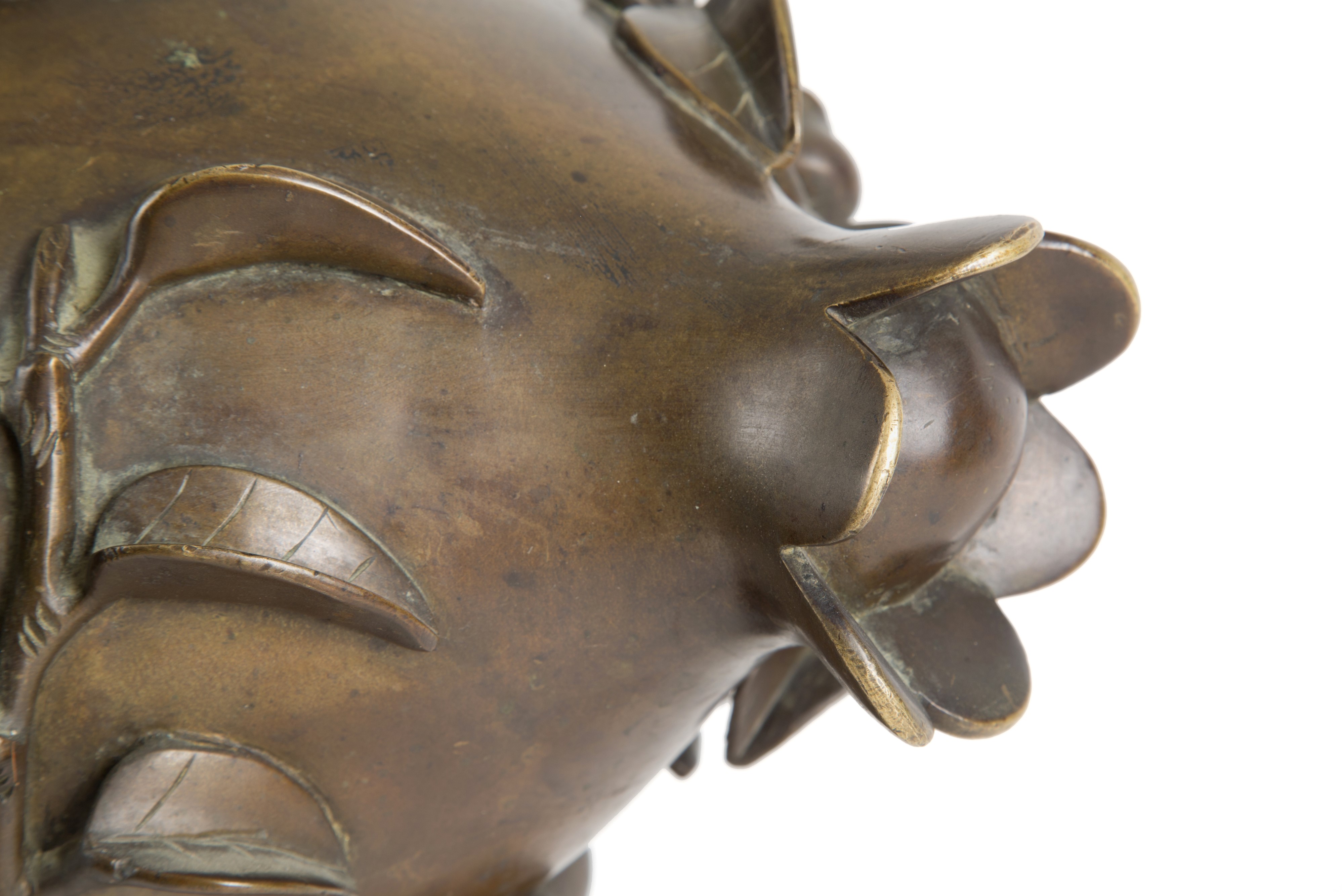 Importante bruciaprofumi in bronzo