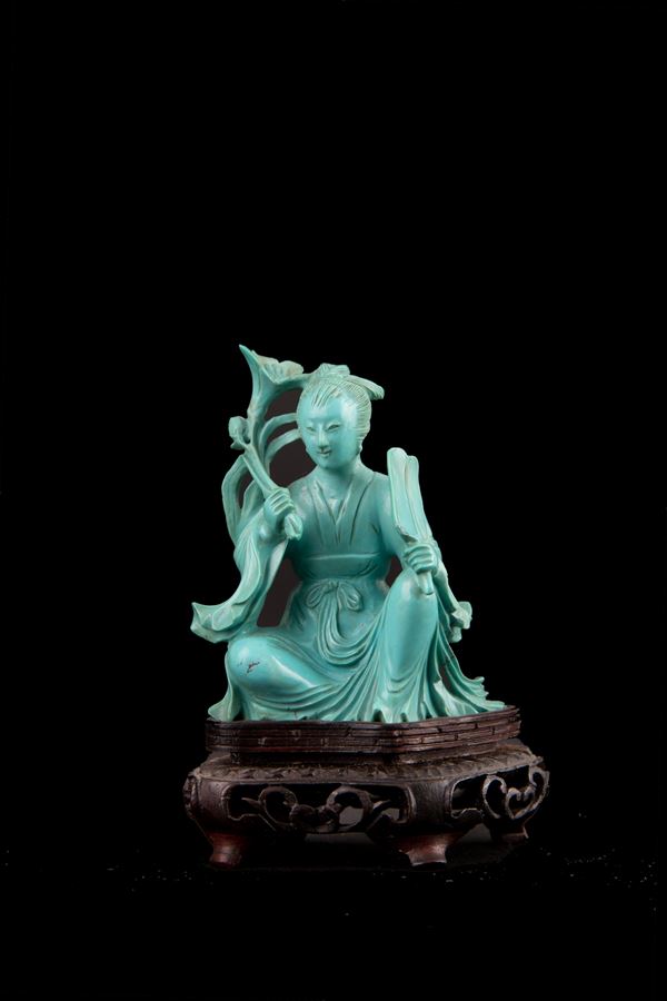 Piccola scultura "GUANYIN CON FIORE DI LOTO"