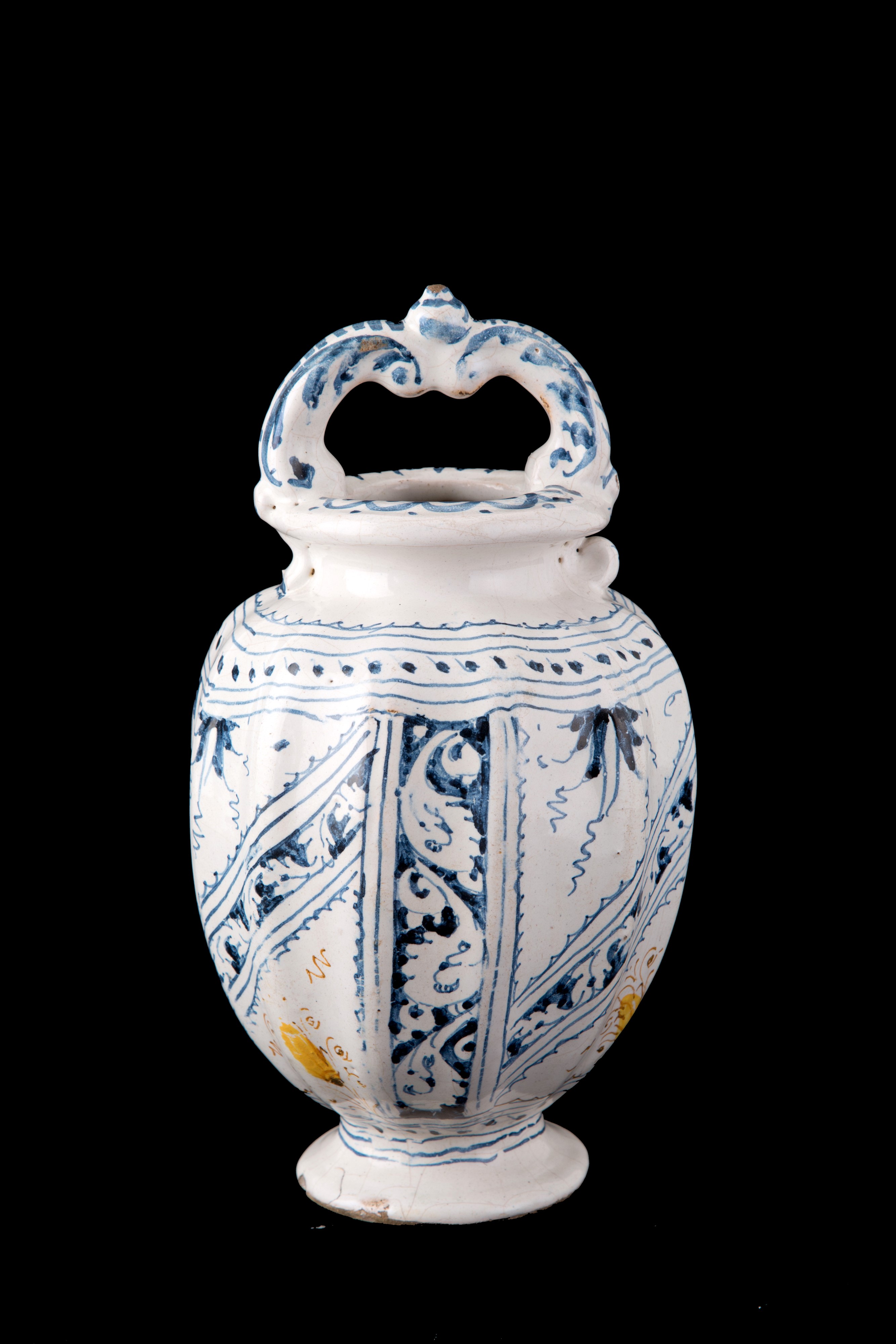 Versatoio in Maiolica