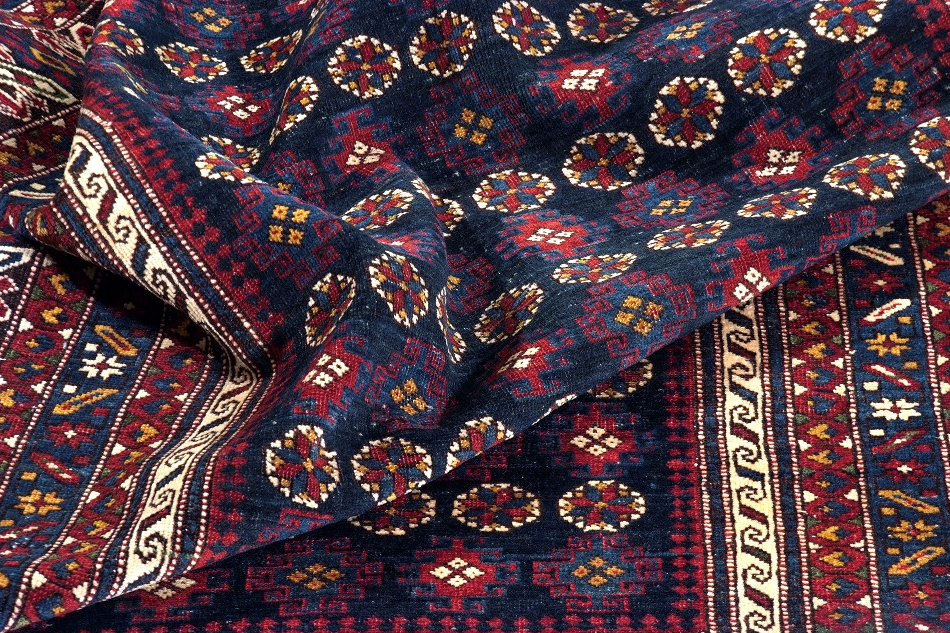 Tappeto Tchi Tchi. Caucaso