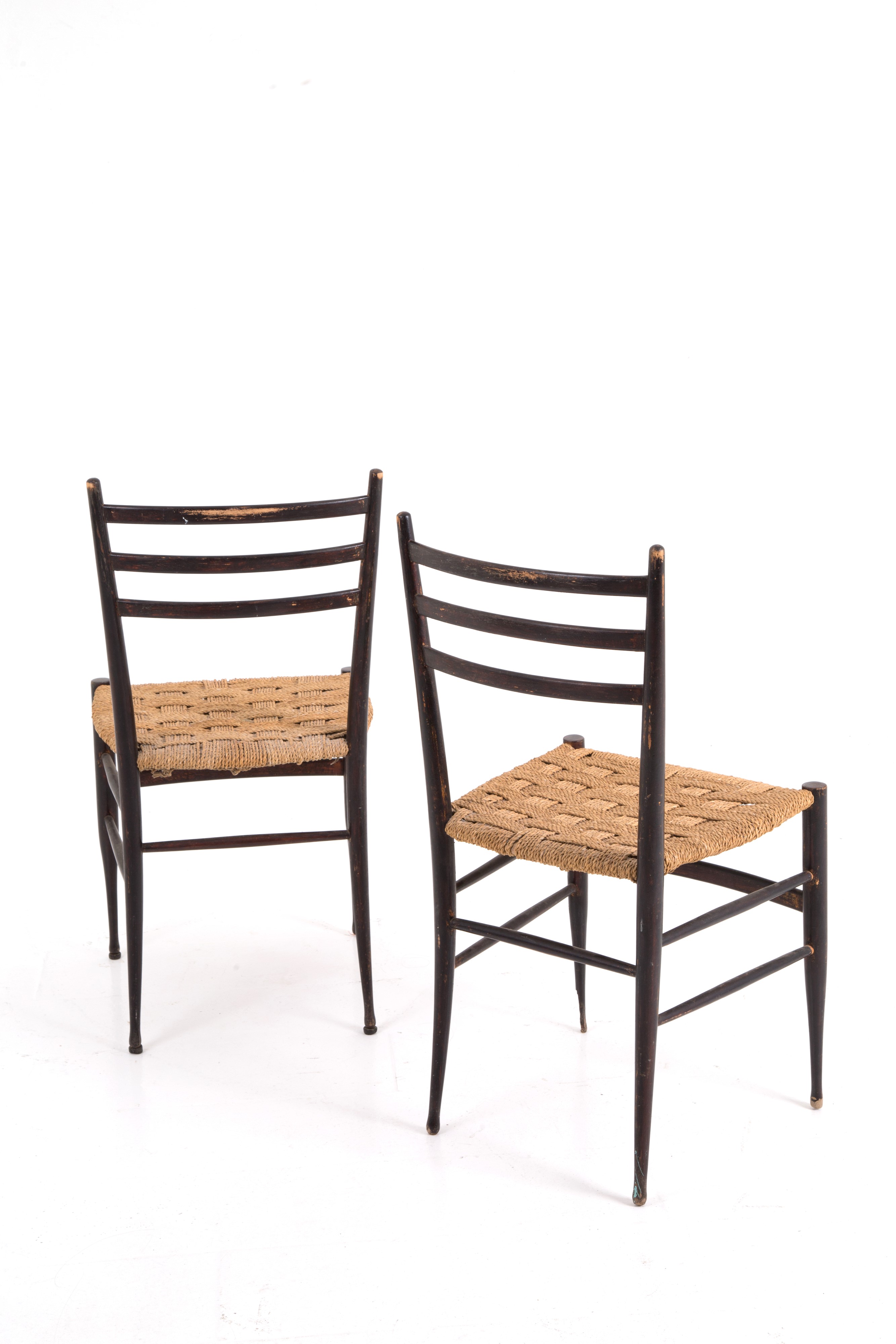 Gio Ponti - Due Sedie in Legno Tinto