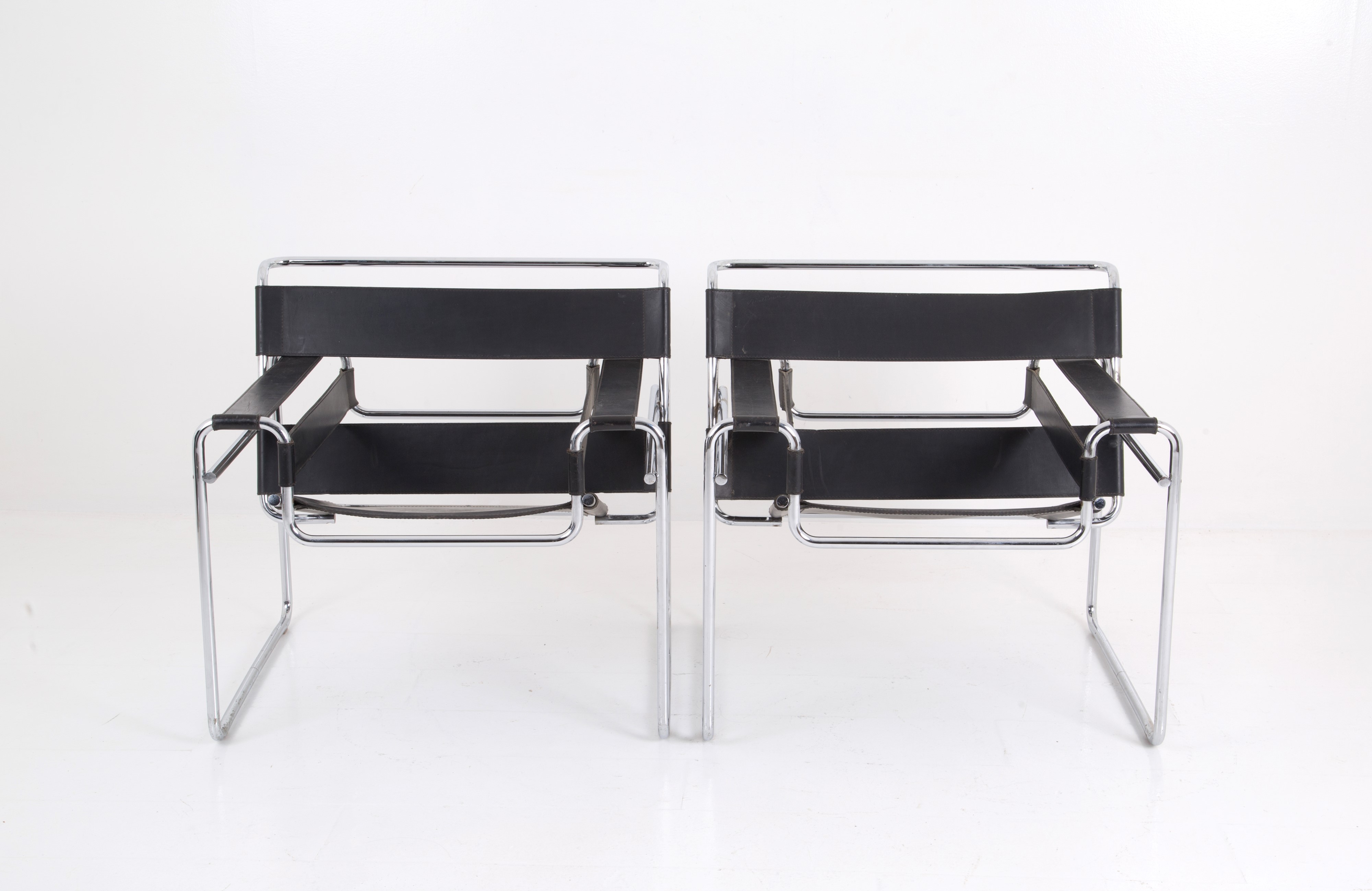 Marcel Breuer - Coppia di Poltrone Wassily