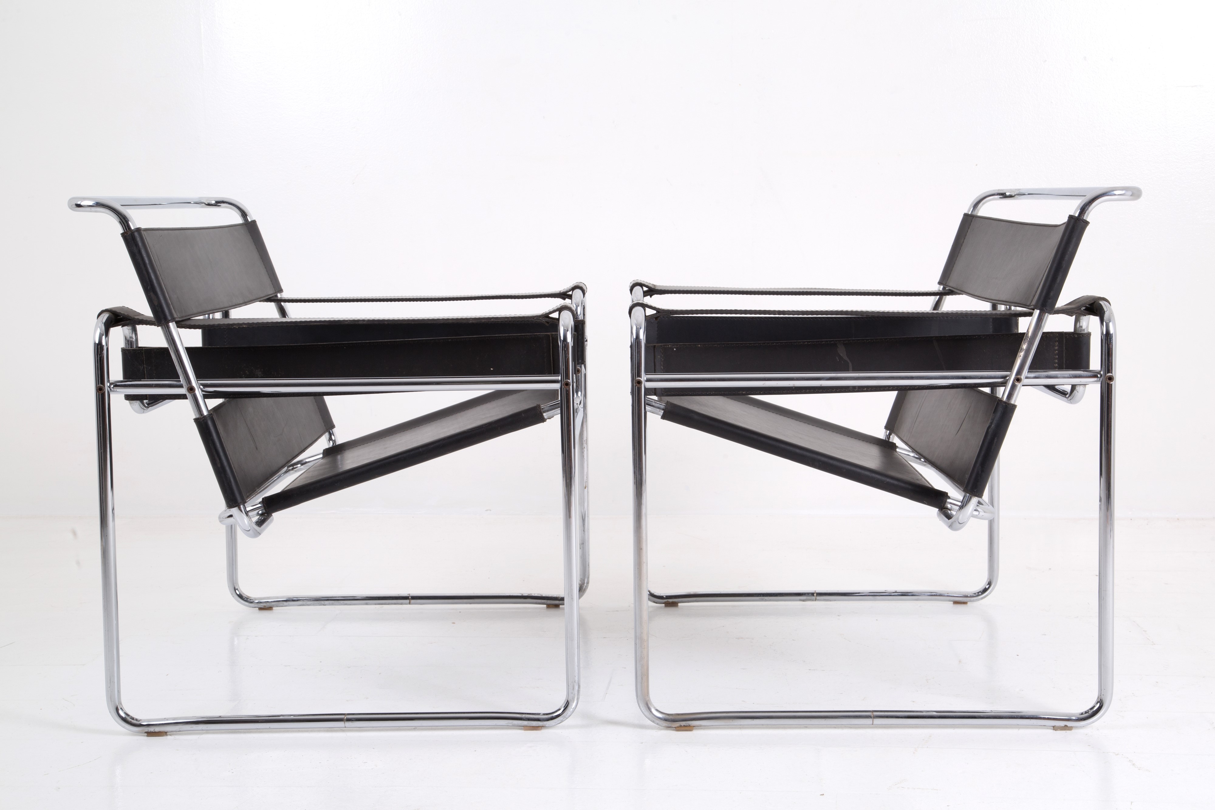 Marcel Breuer - Coppia di Poltrone Wassily