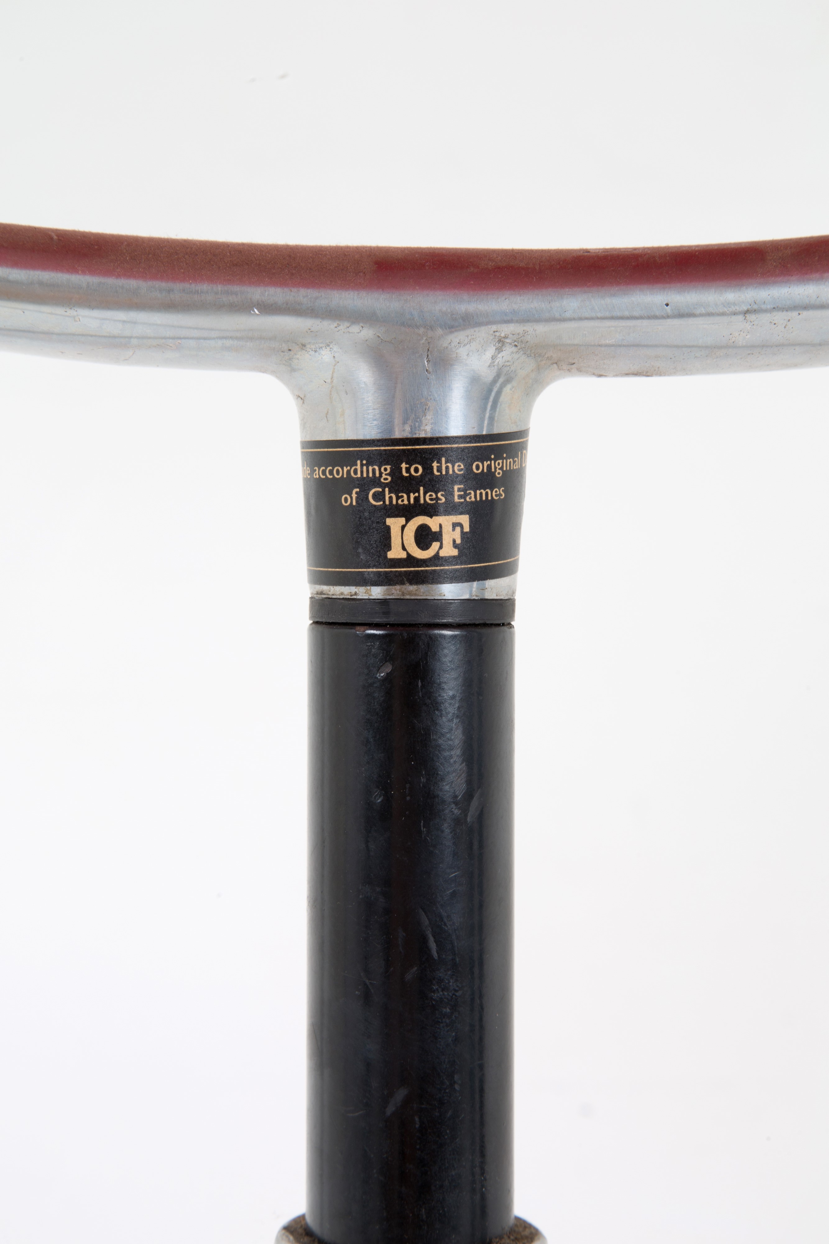 Charles Eames, Ray Eames - Otto Sedie Ea 108 per Icf su Licenza Herman Miller