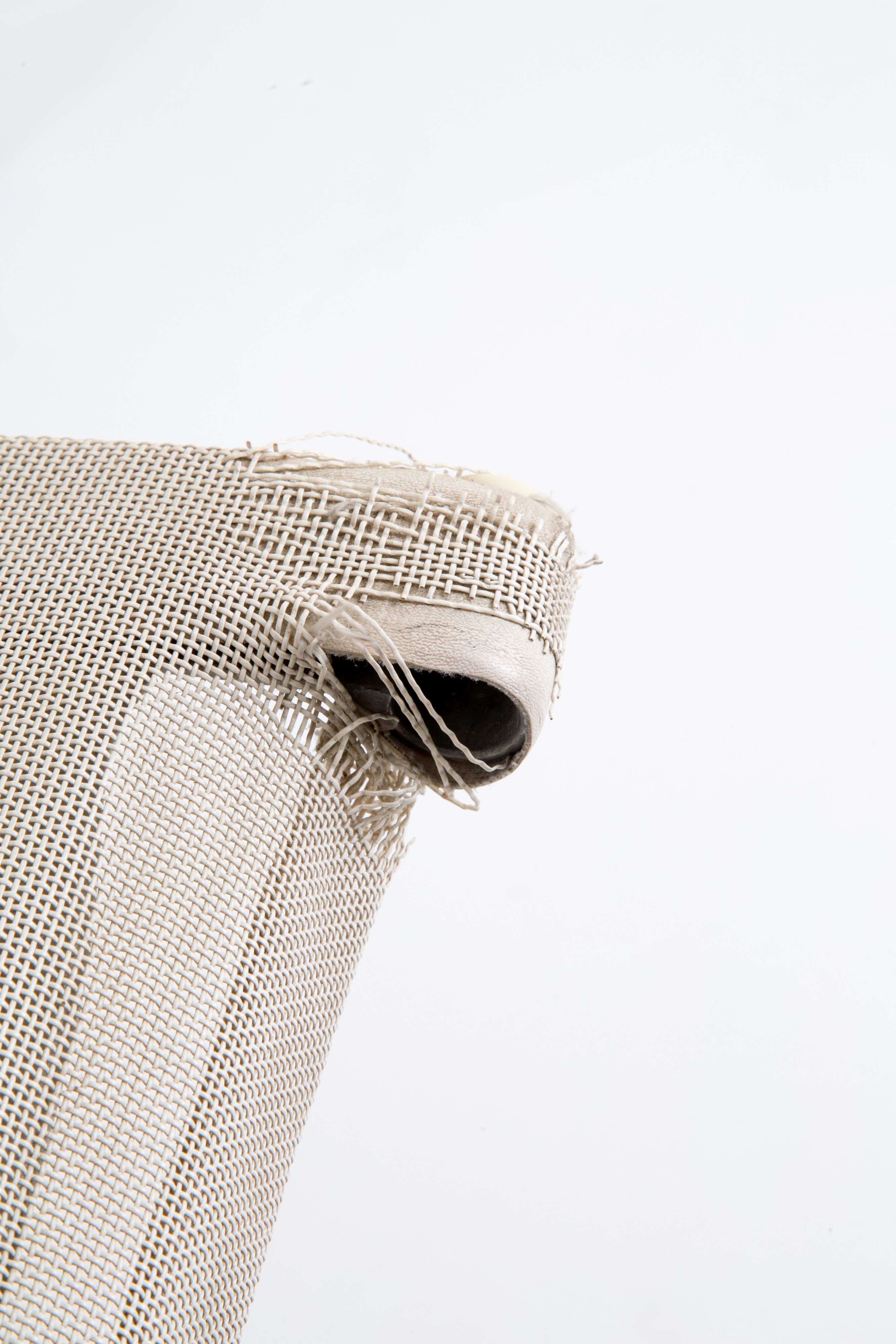 Charles Eames, Ray Eames - Sei Sedie Bianche Ea 117 per Icf