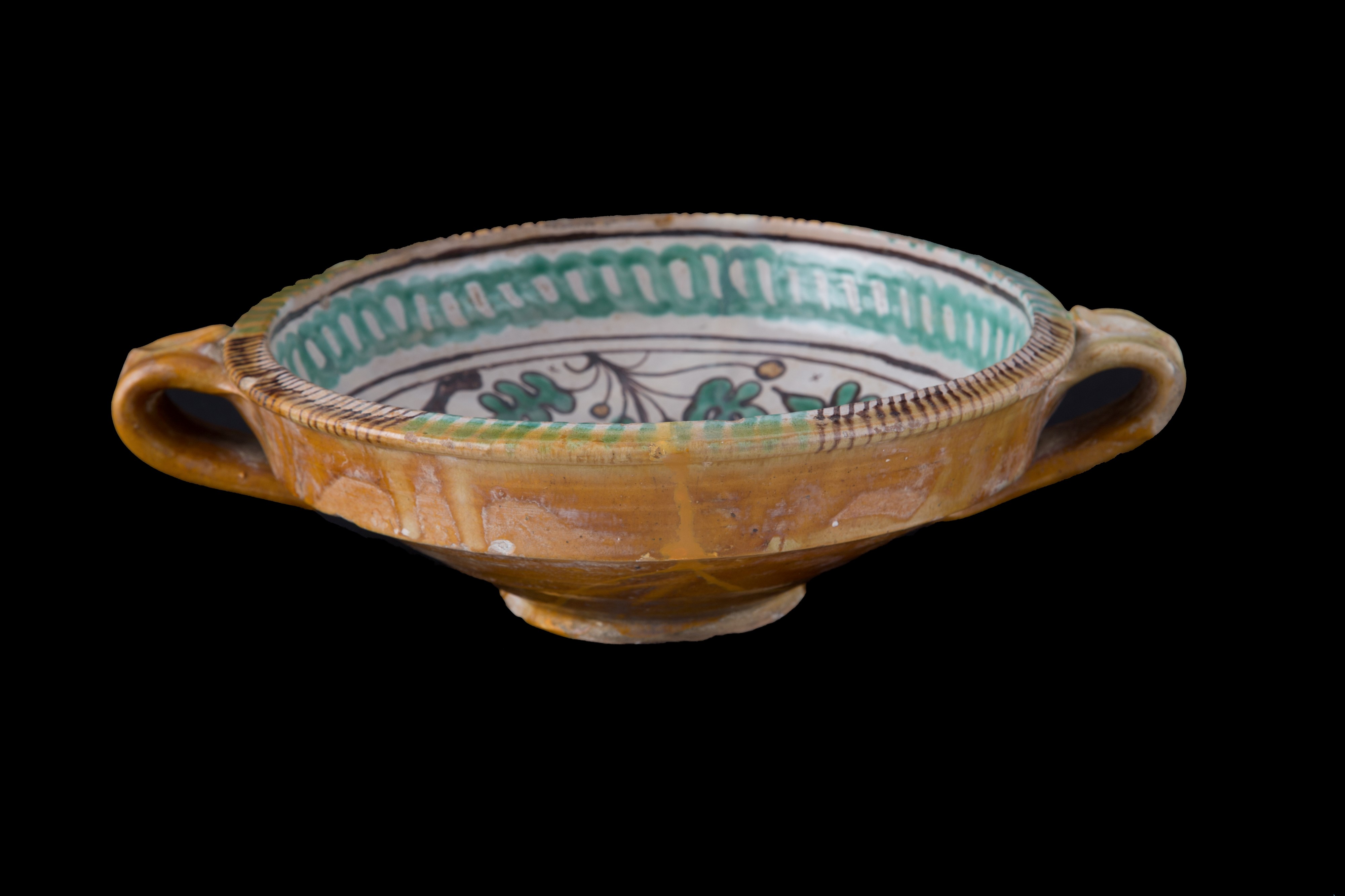Coppa in Maiolica con Leone