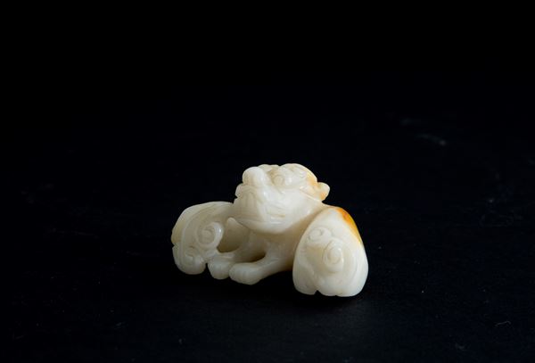 Small jade sculpture "TWO FOO DOGS"