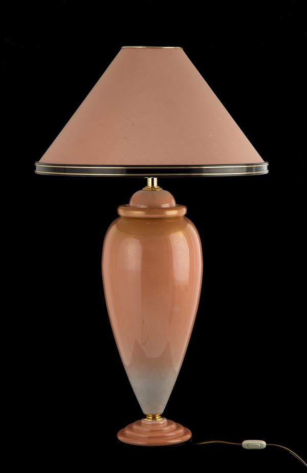 Large porcelain lamp. GIULIA MANGANI