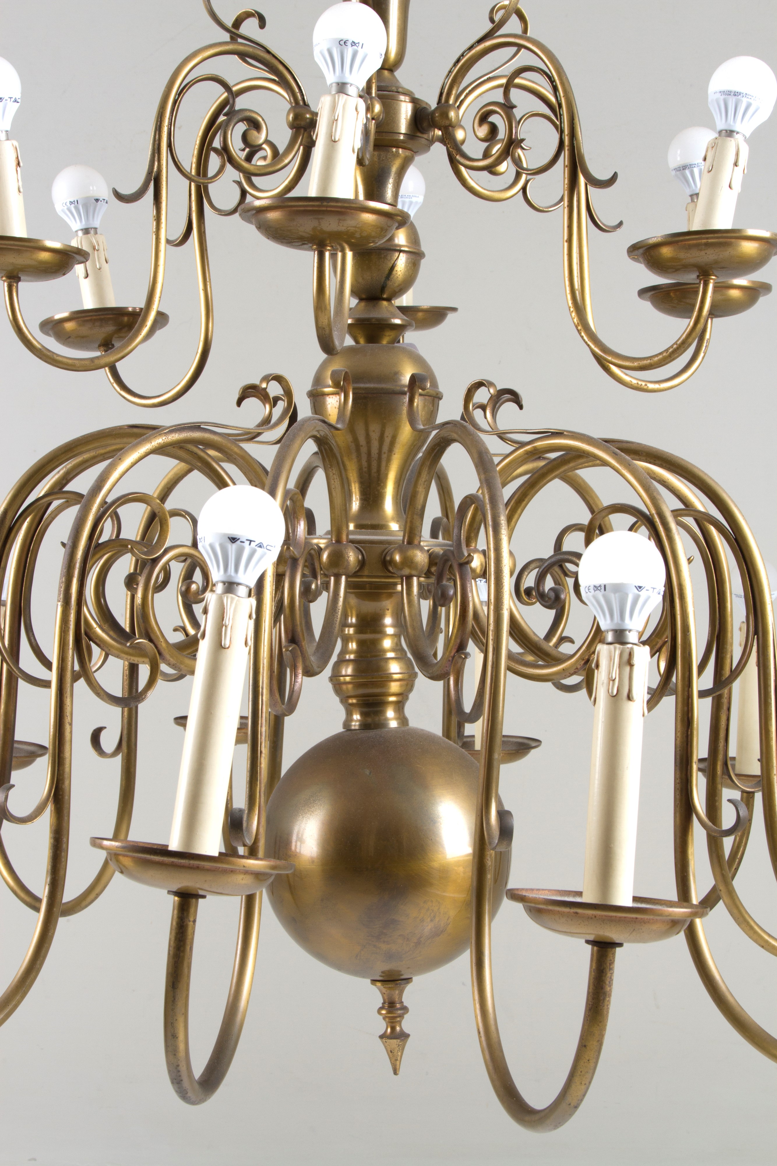 Lampadario in Stile Olandese