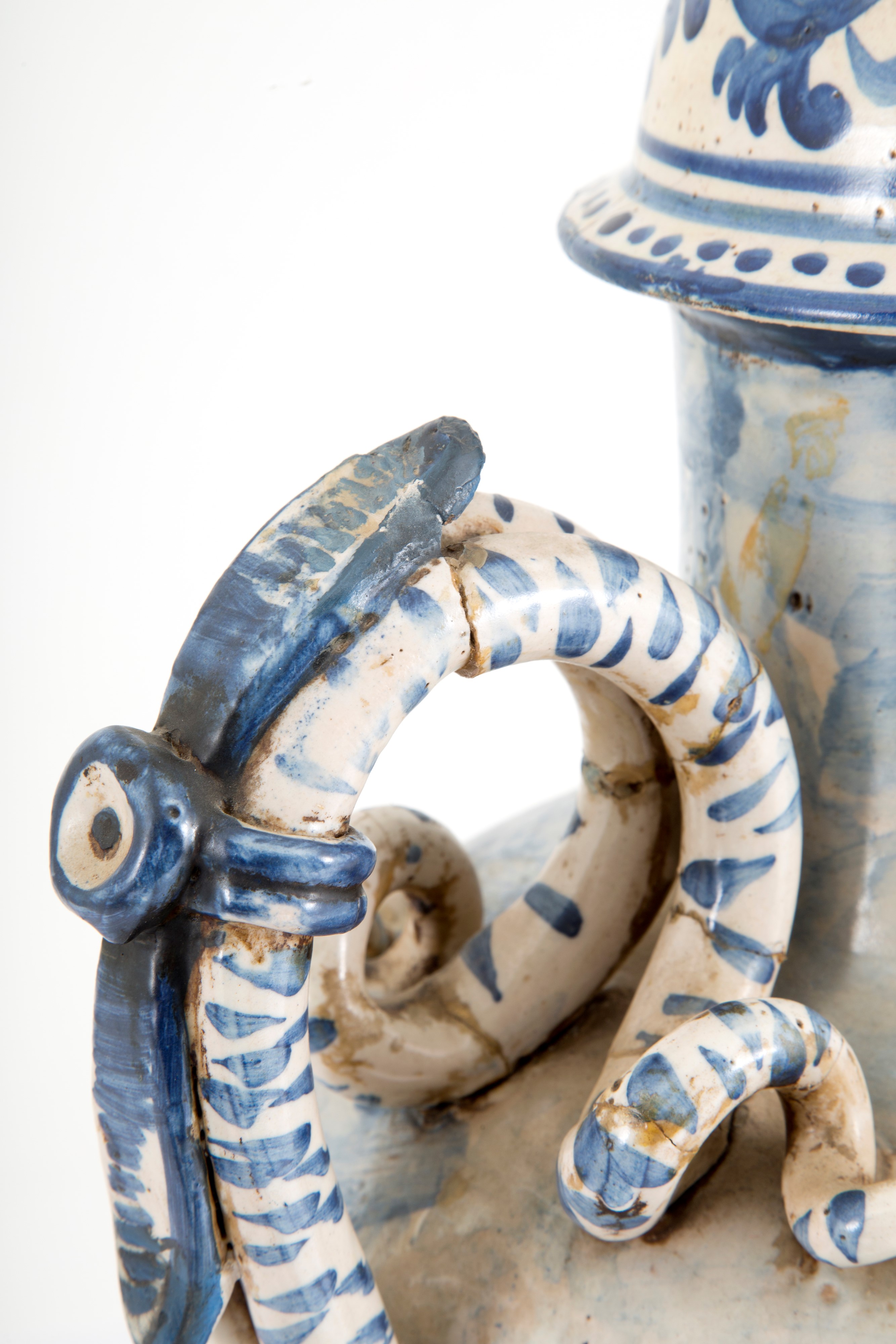 Vaso in maiolica policroma