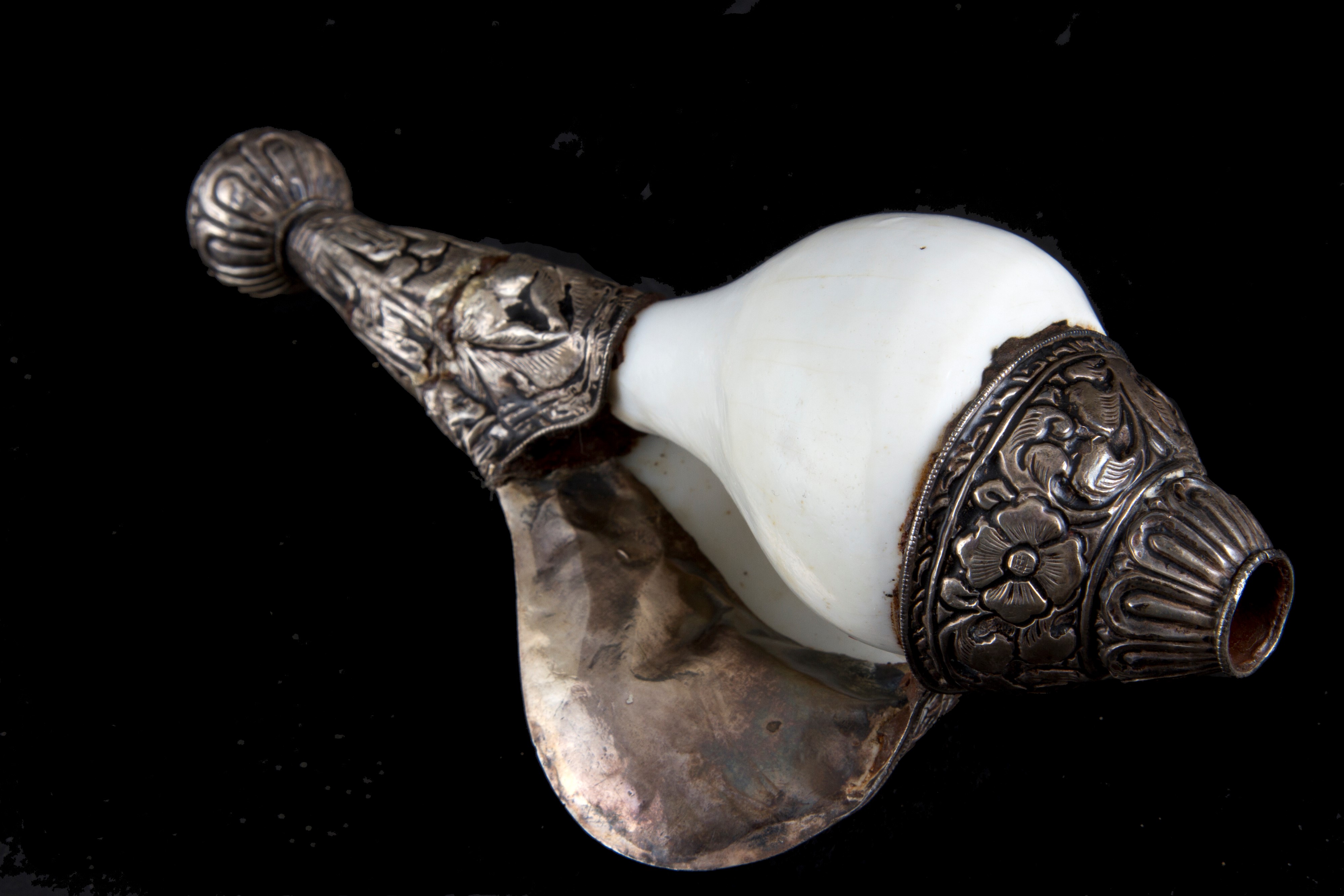 Pipa in argento e conchiglia