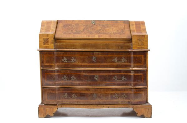 Drop-leaf chest of drawers