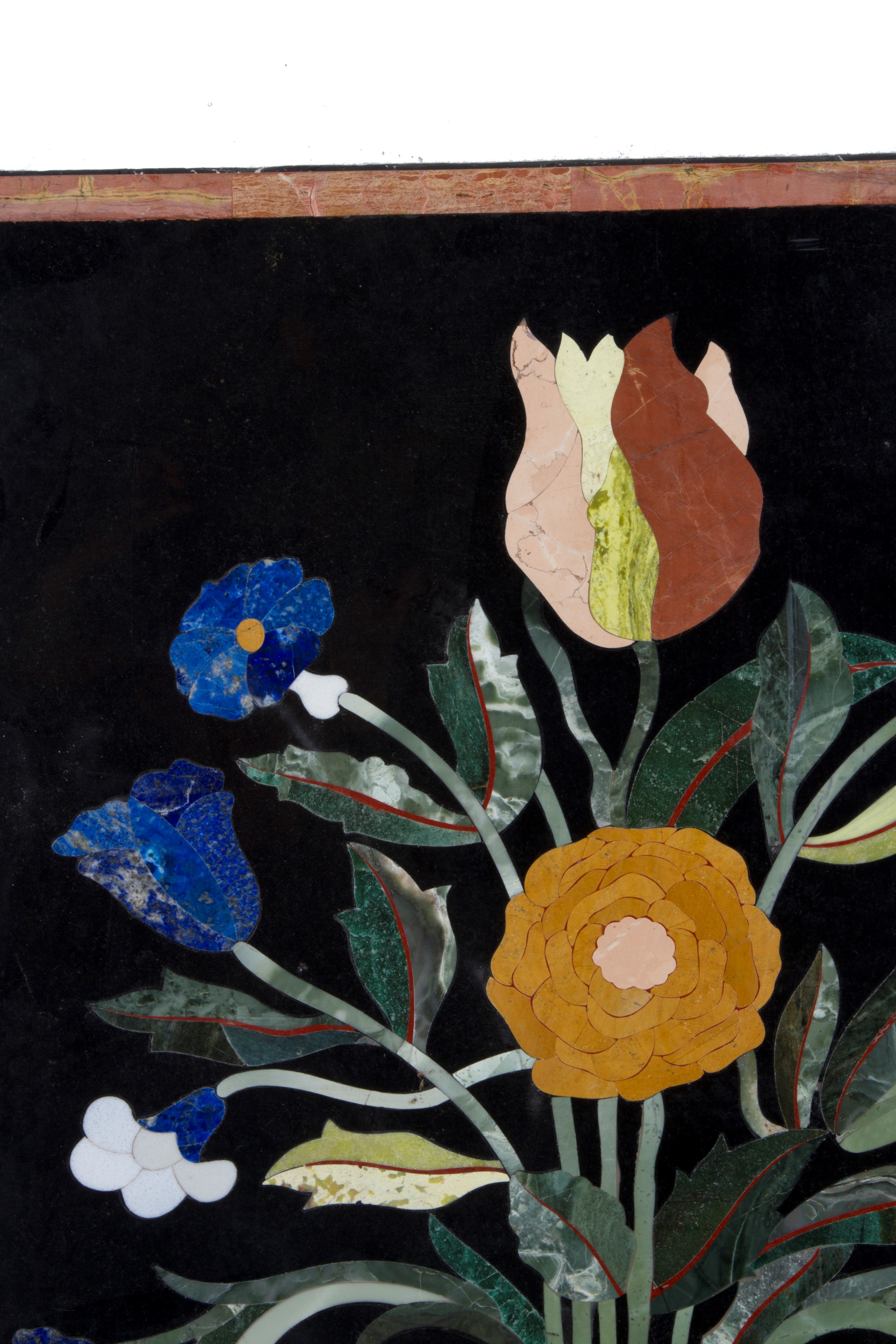 Piano in Marmi Vari "vaso di Fiori"