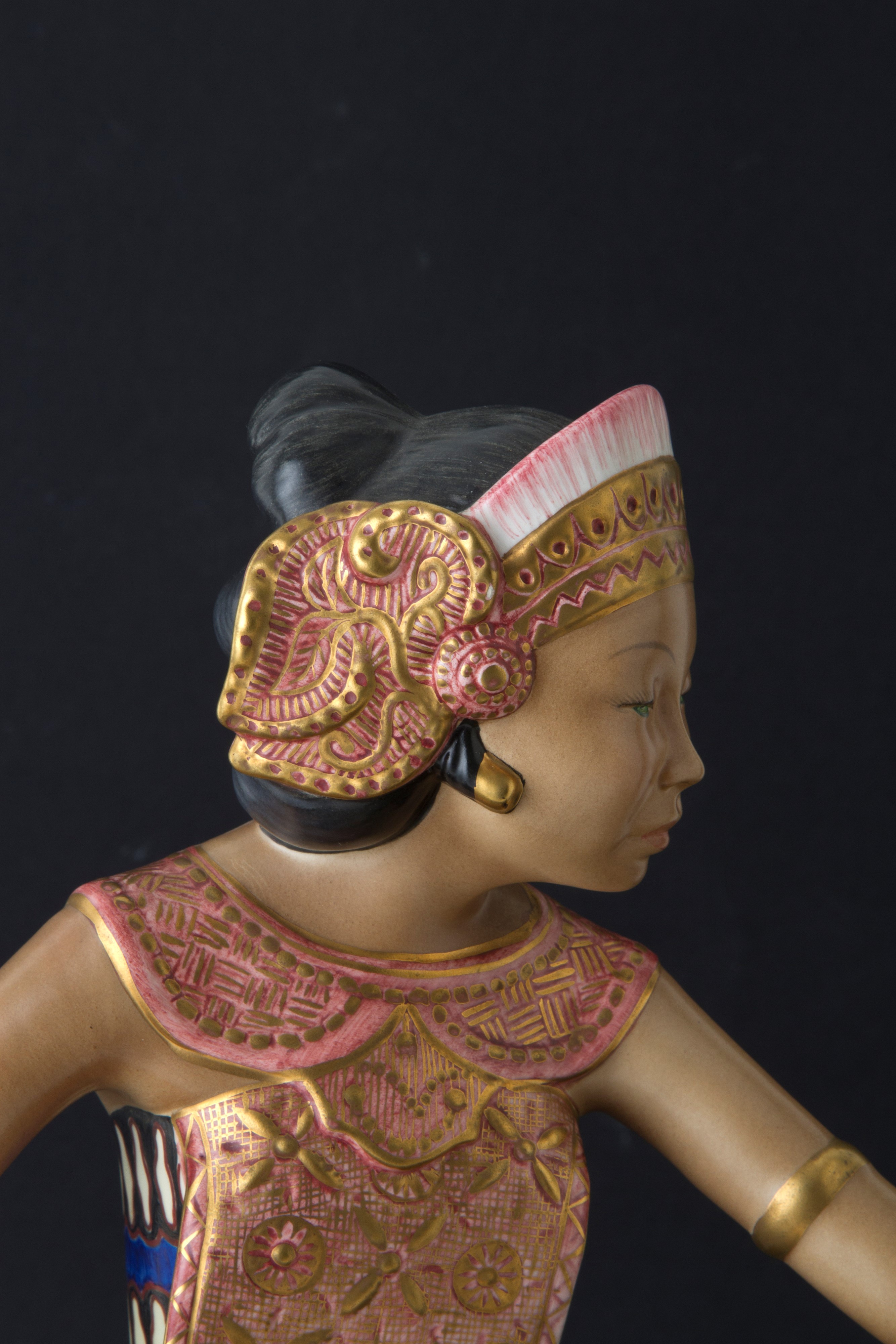 Camillo Ghigo - Statuetta in Ceramica "danzatrice Giavanese". Lenci