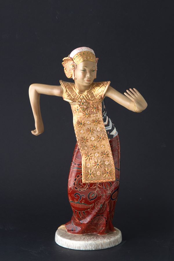 CAMILLO GHIGO - Ceramic sculpture "JAVANESE DANCER". LENCI