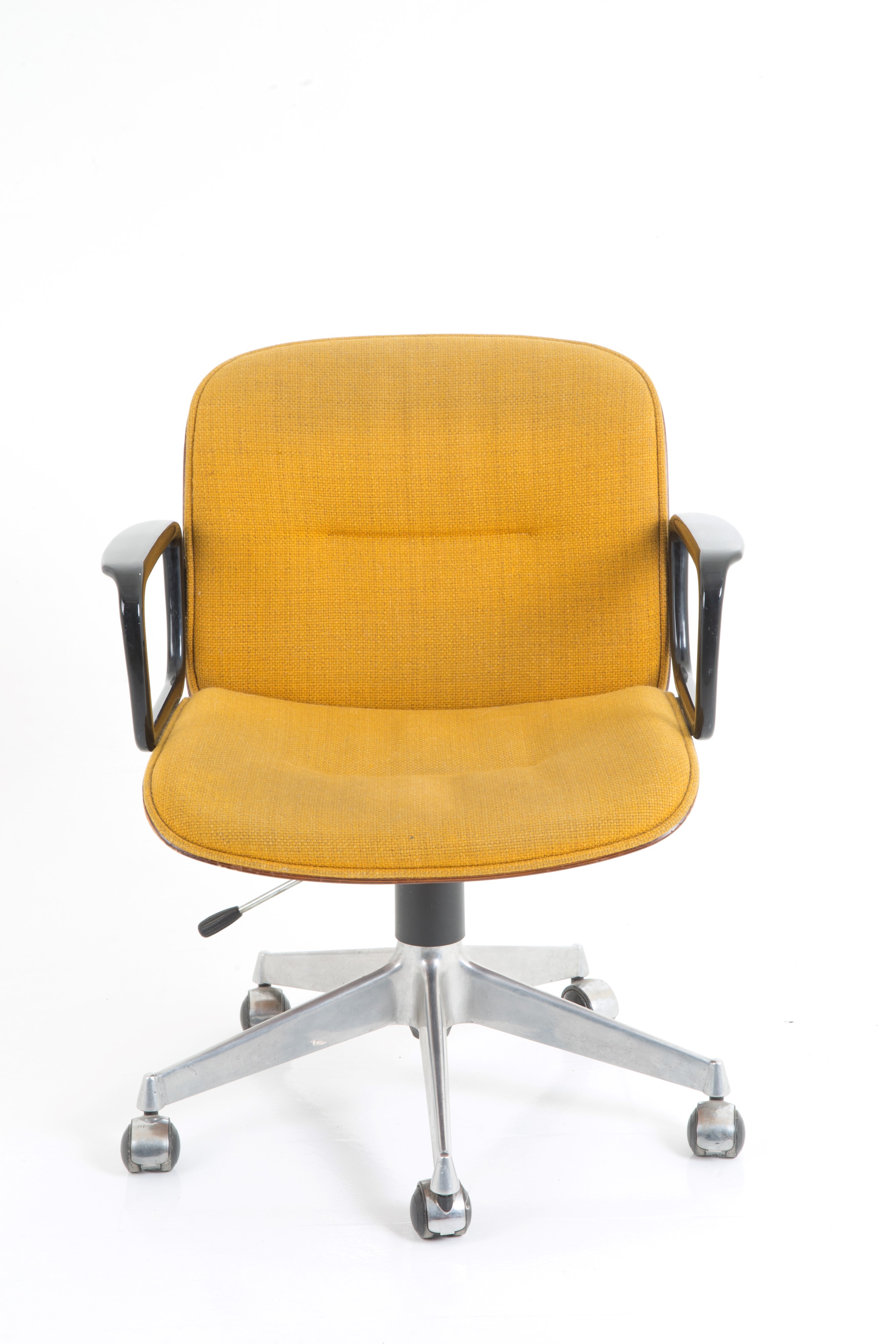 Sedia da ufficio. MIM