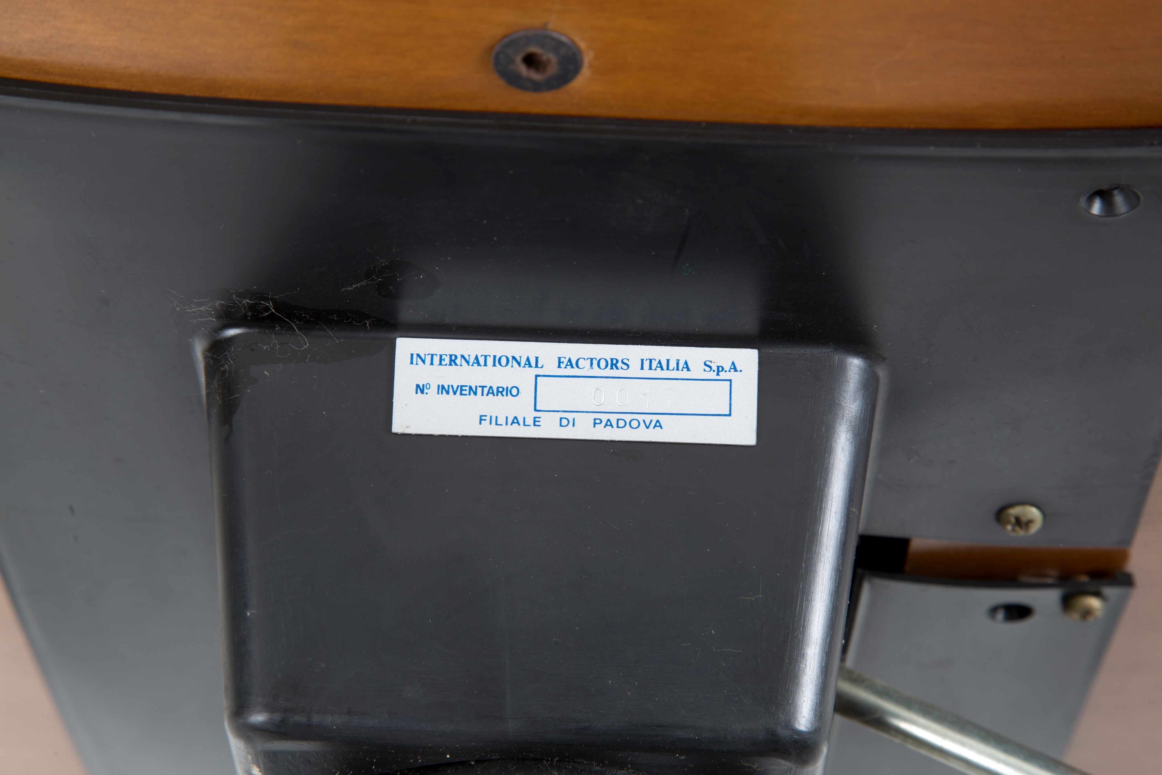 Sedia da ufficio. MIM